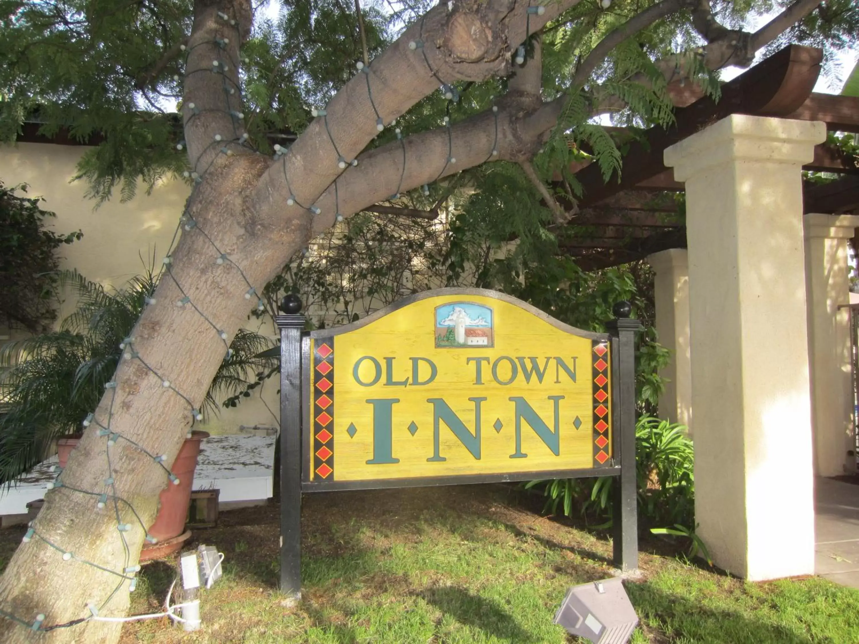 Facade/entrance, Property Logo/Sign in Old Town Inn