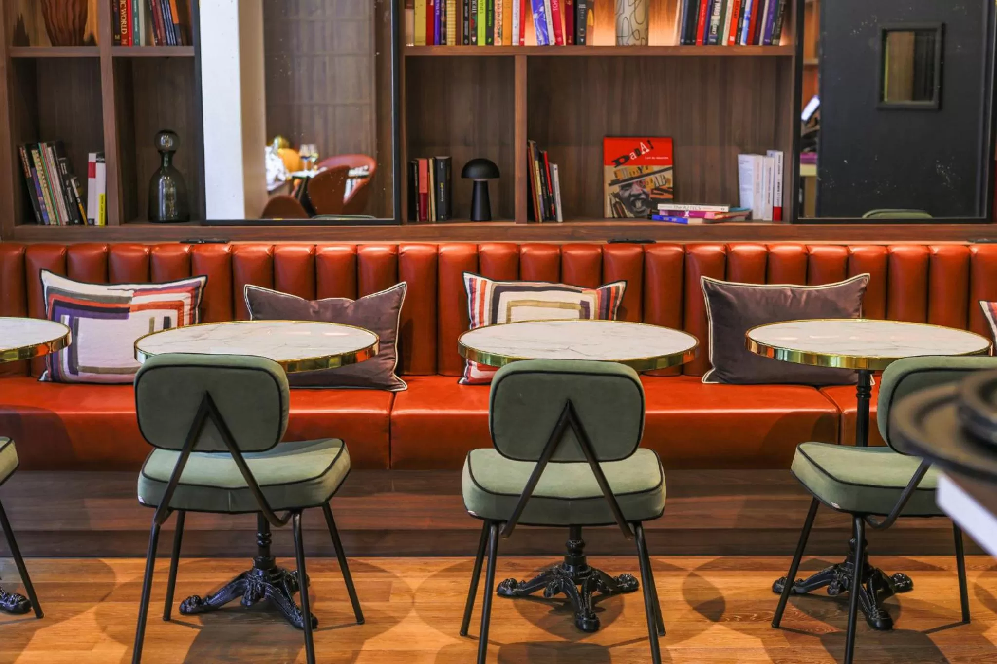 Restaurant/places to eat in Hotel Indigo Paris - Opera by IHG