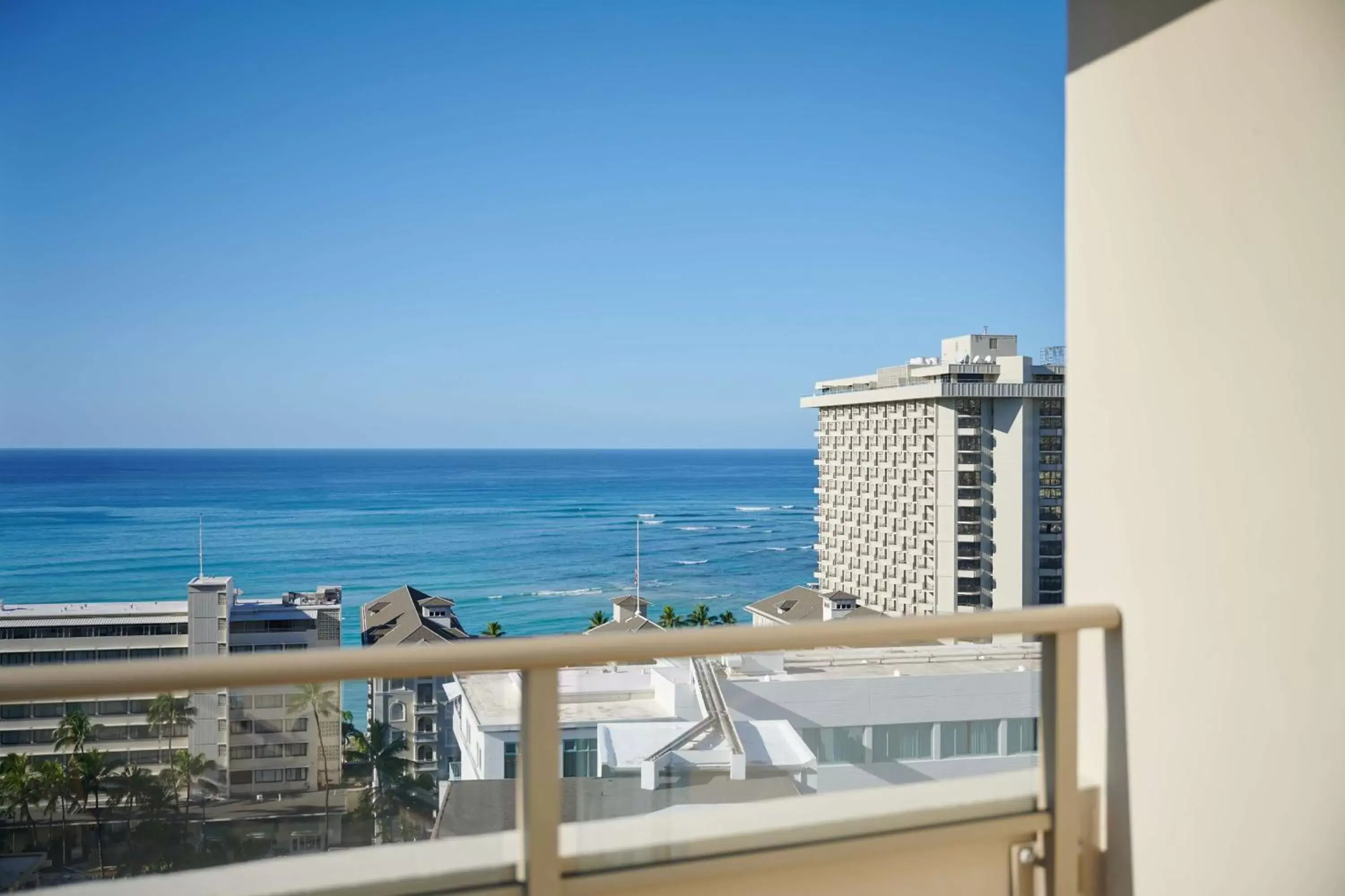View (from property/room), Balcony/Terrace in OHANA Waikiki East by OUTRIGGER