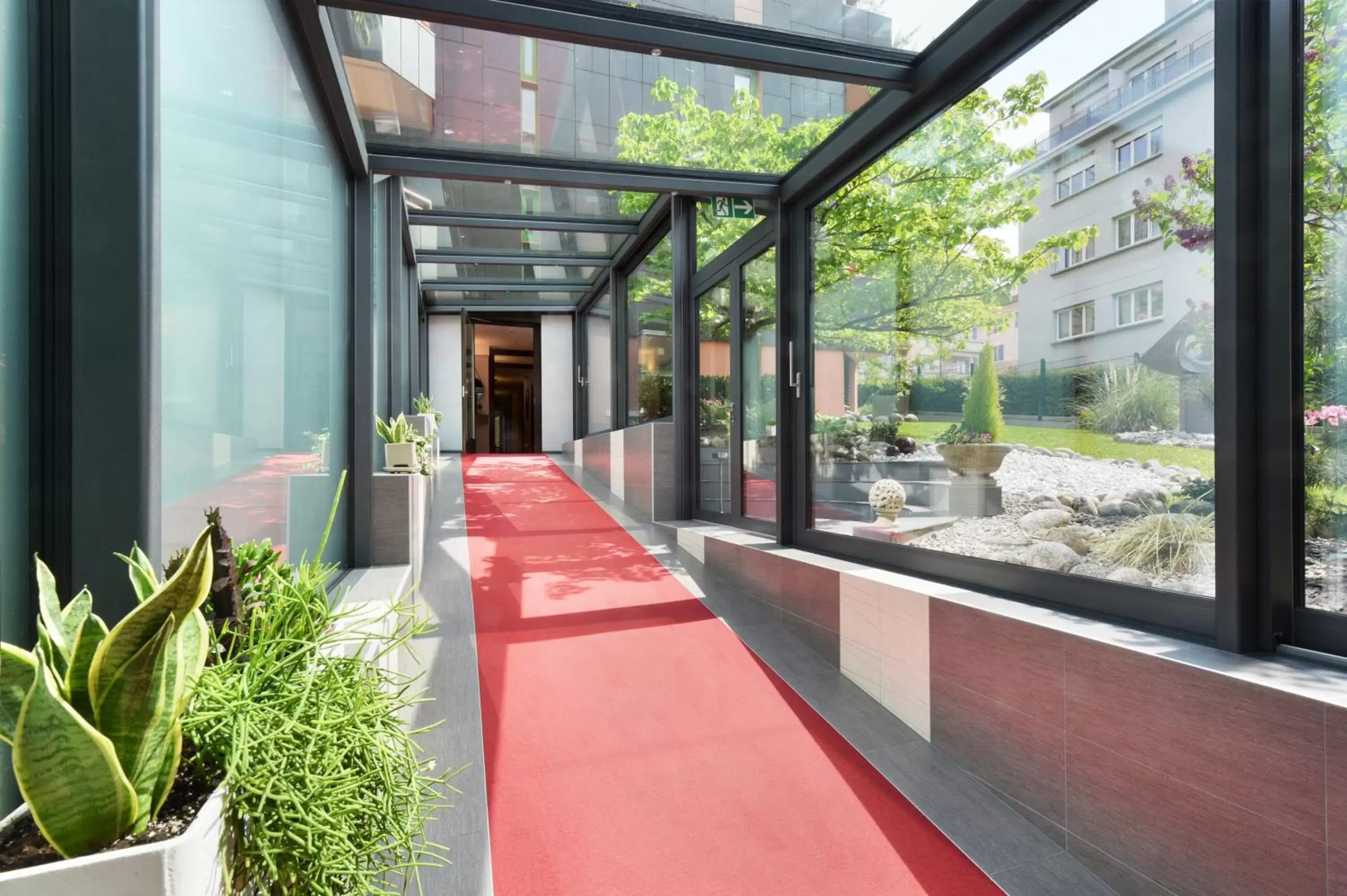 Property building in Tulip Inn Beaulieu Lausanne Property building in Tulip Inn Beaulieu Lausanne