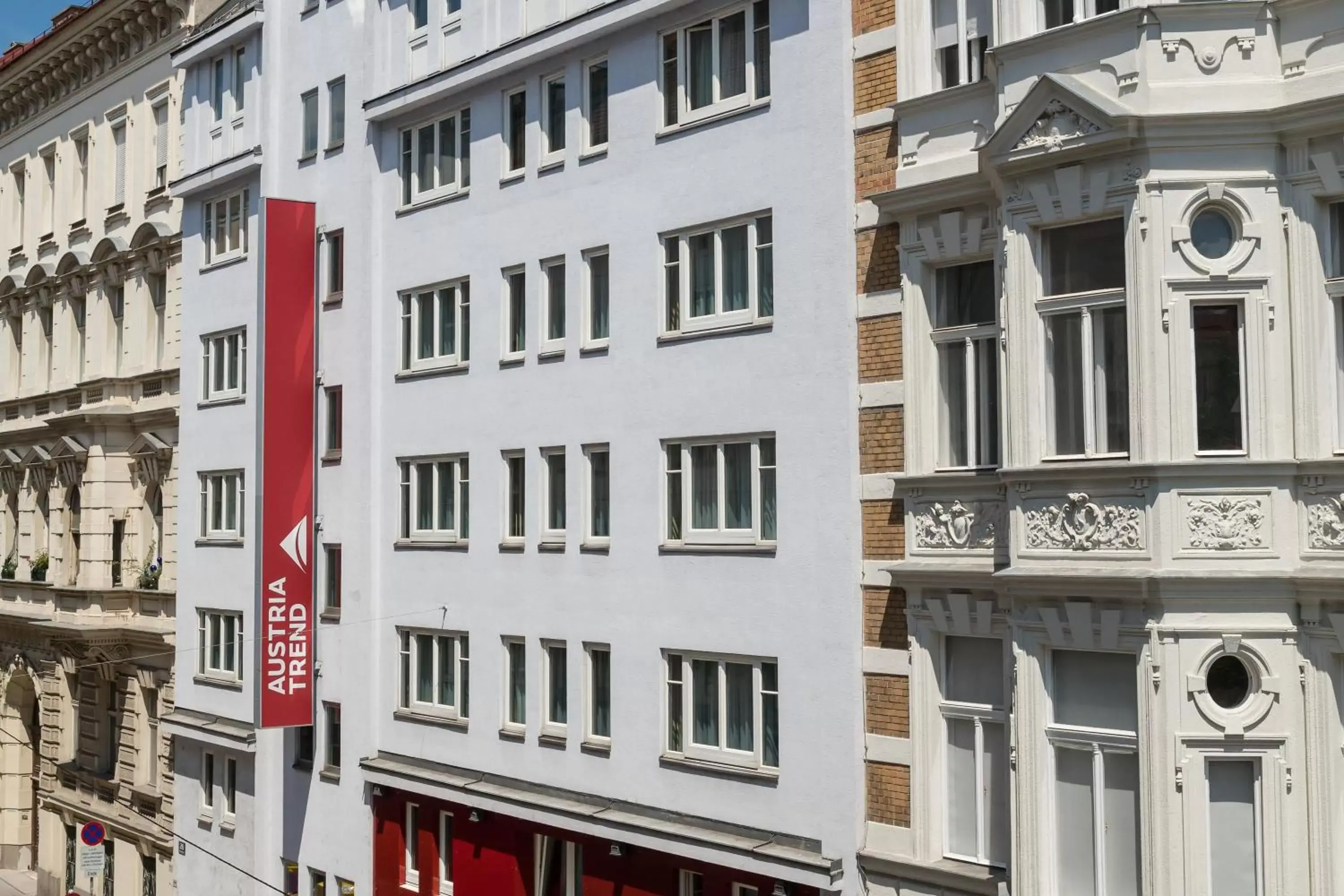 Property Building in Austria Trend Hotel Anatol Wien