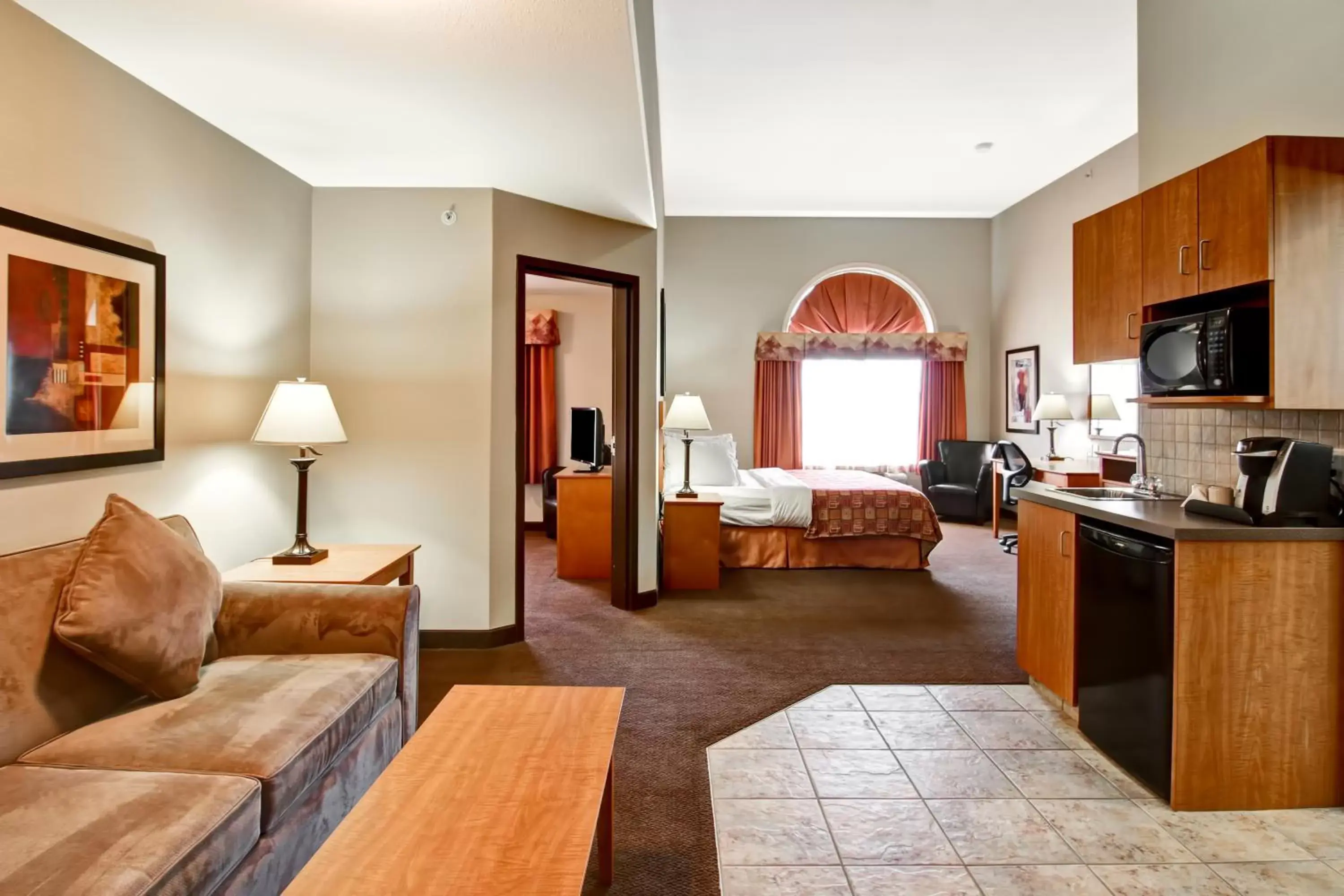 Two-Bedroom King Suite in Canalta Rocky Mountain House Two-Bedroom King Suite in Canalta Rocky Mountain House