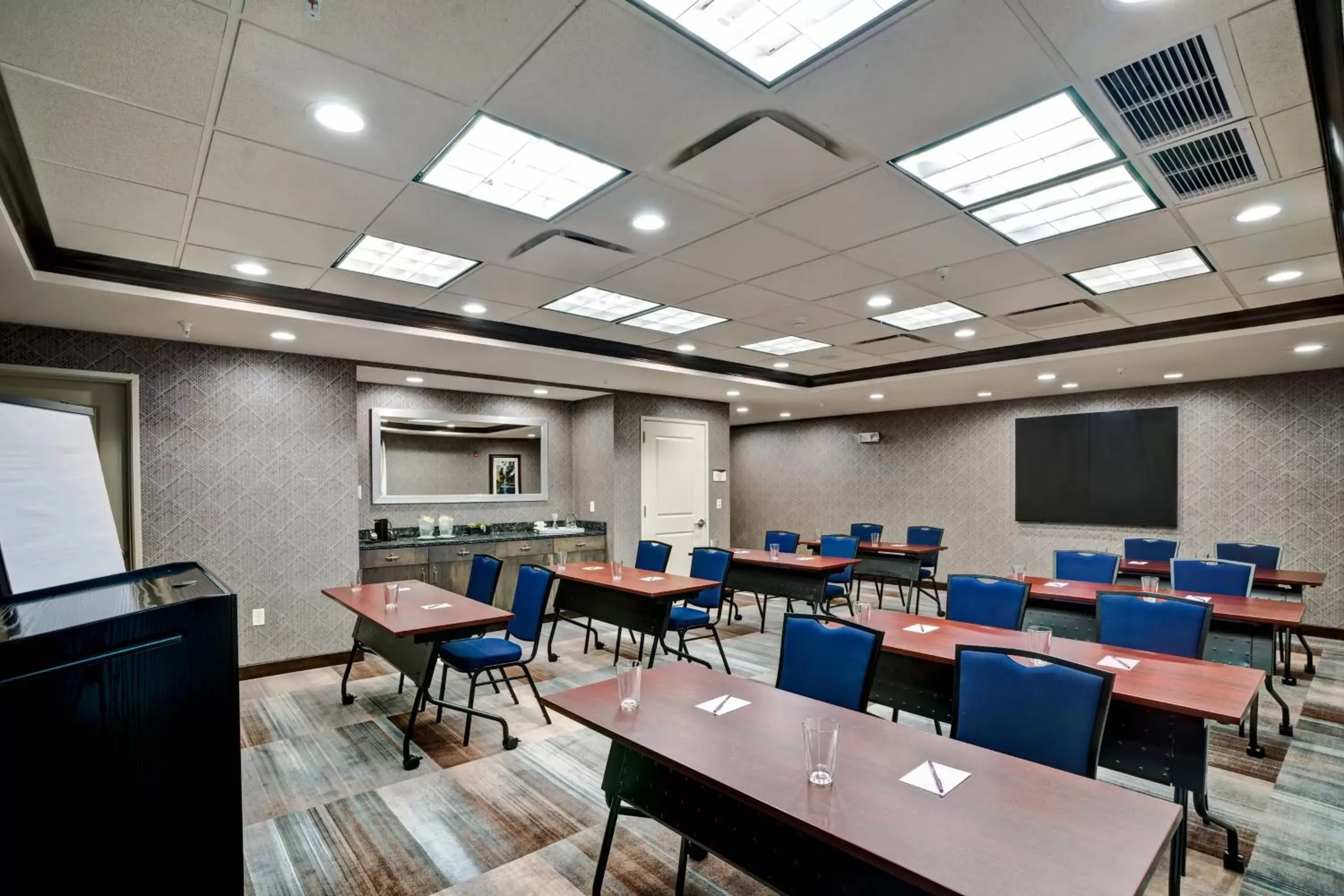 Meeting/conference room in Residence Inn by Marriott Hamilton