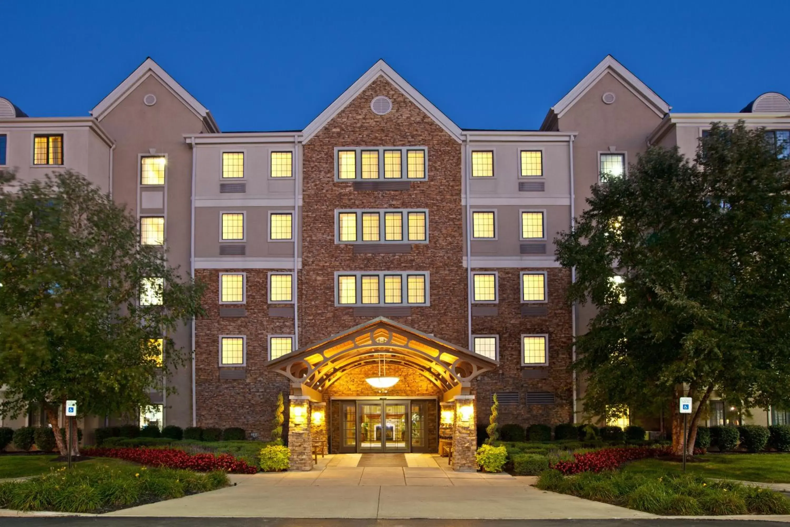 Property Building in Staybridge Suites Indianapolis-Fishers, an IHG Hotel