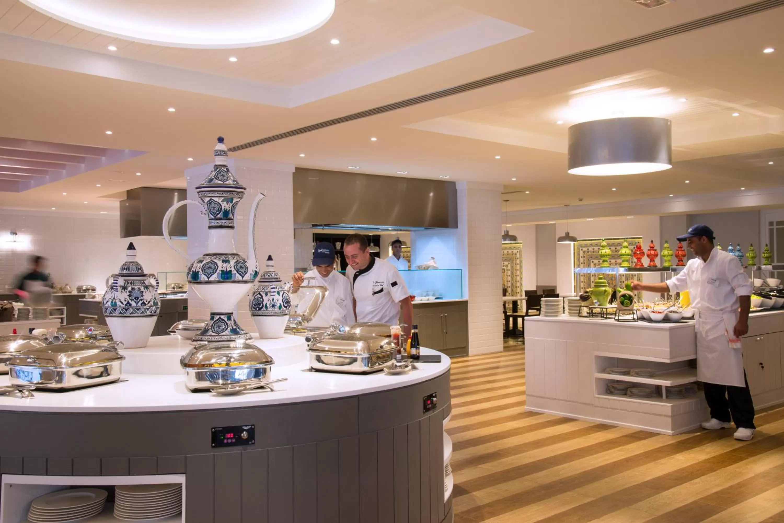 Restaurant/places to eat in Radisson Blu Resort & Thalasso Hammamet