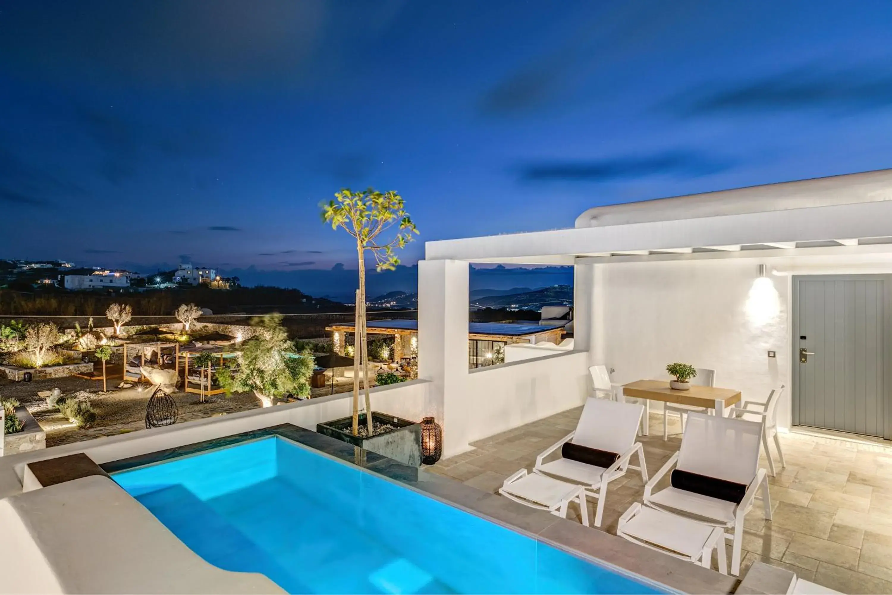 Balcony/Terrace, Swimming Pool in Portes Suites & Villas Mykonos