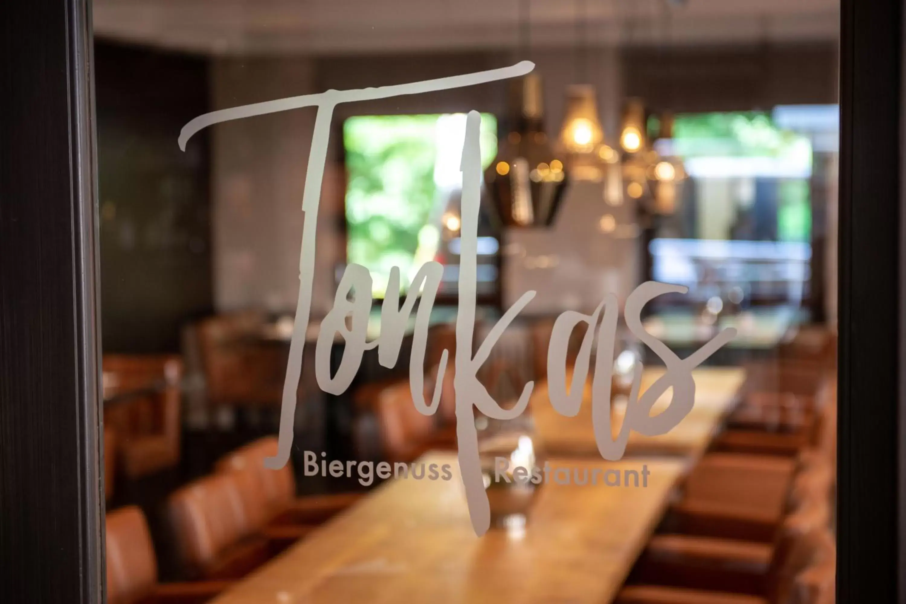 Restaurant/places to eat in Blesius Garten