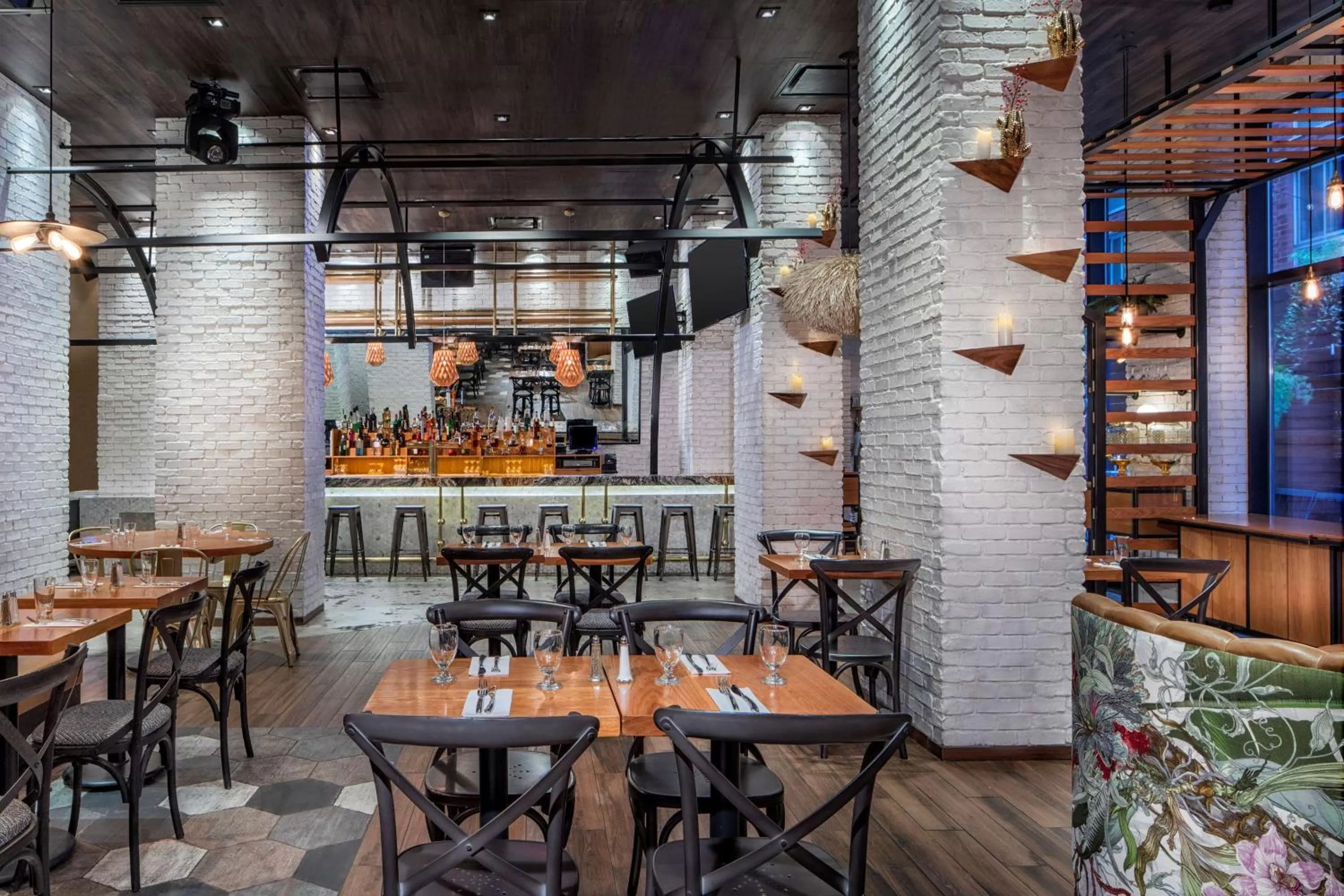 Lounge or bar in Doubletree By Hilton New York Times Square West