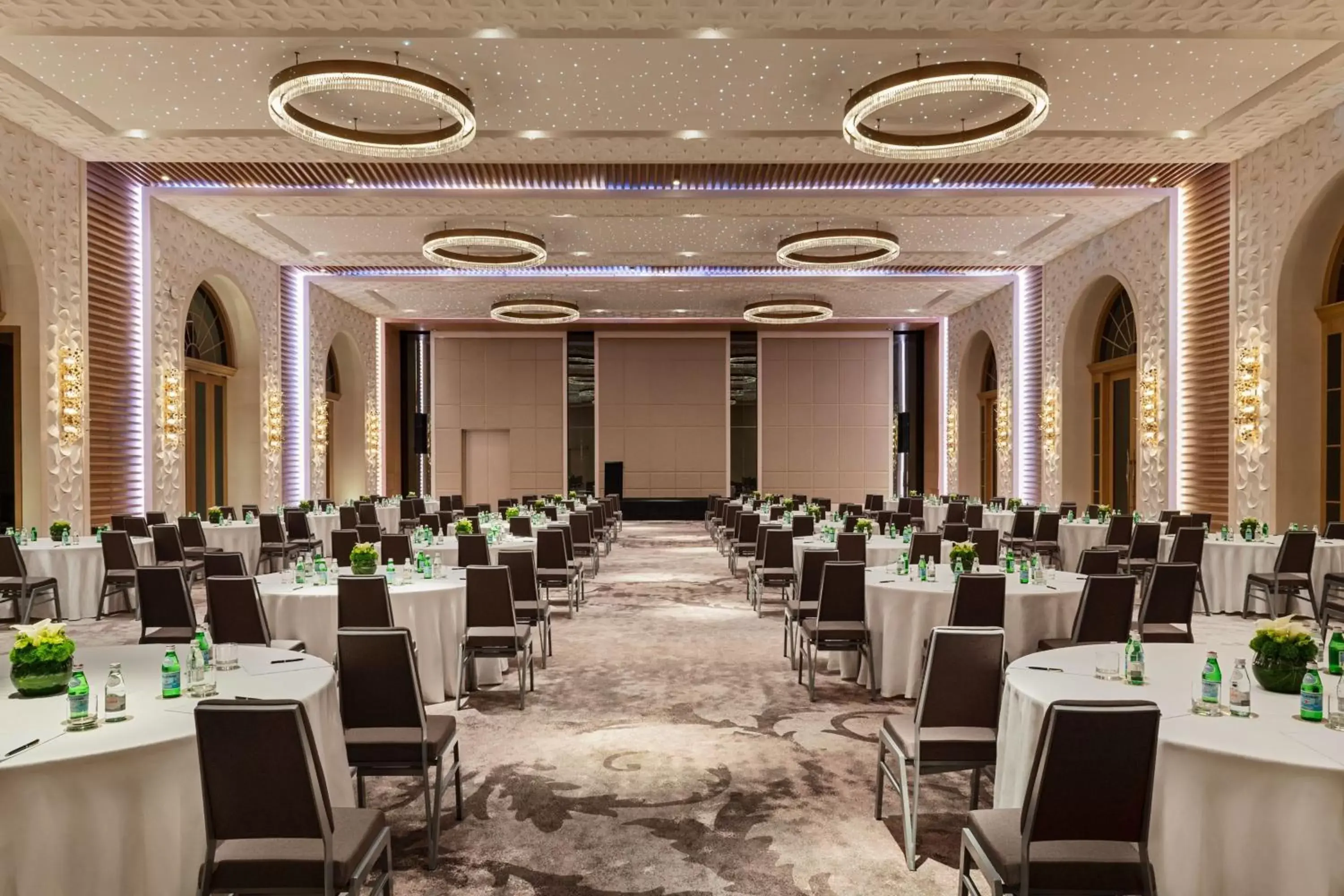 Meeting/conference room in Le Royal Méridien Doha