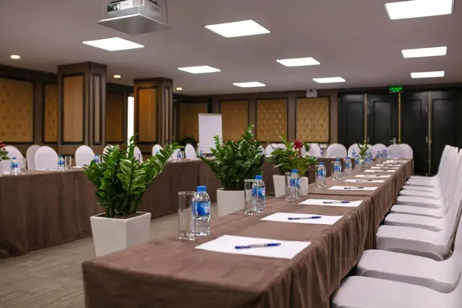 Meeting/conference room, Business Area/Conference Room in Sen Grand Hotel & Spa managed by Sen Group