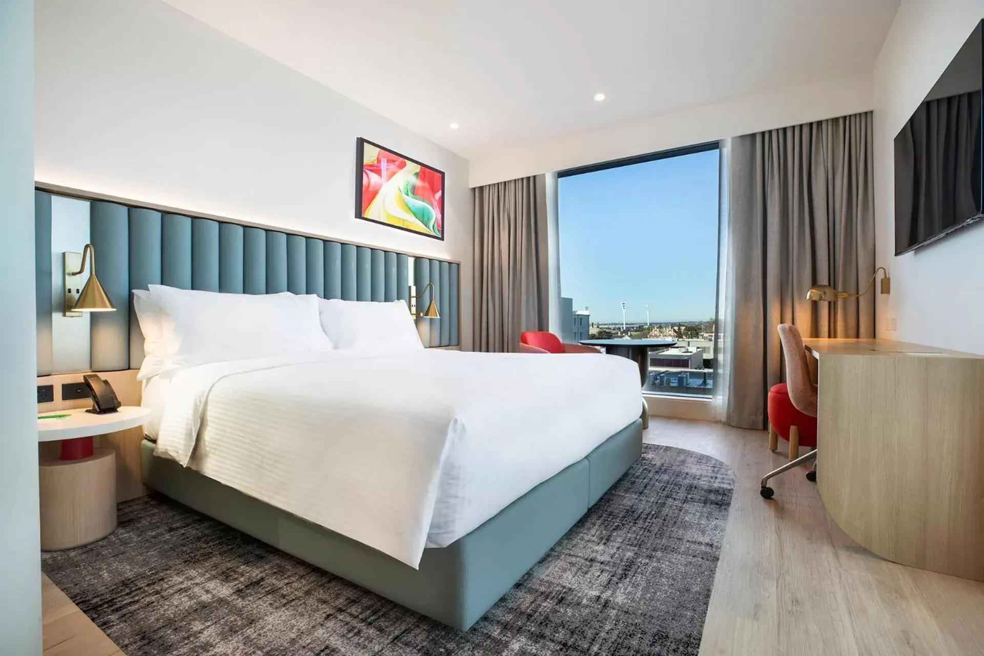 Premium King Room in Holiday Inn & Suites Geelong by IHG Premium King Room in Holiday Inn & Suites Geelong by IHG