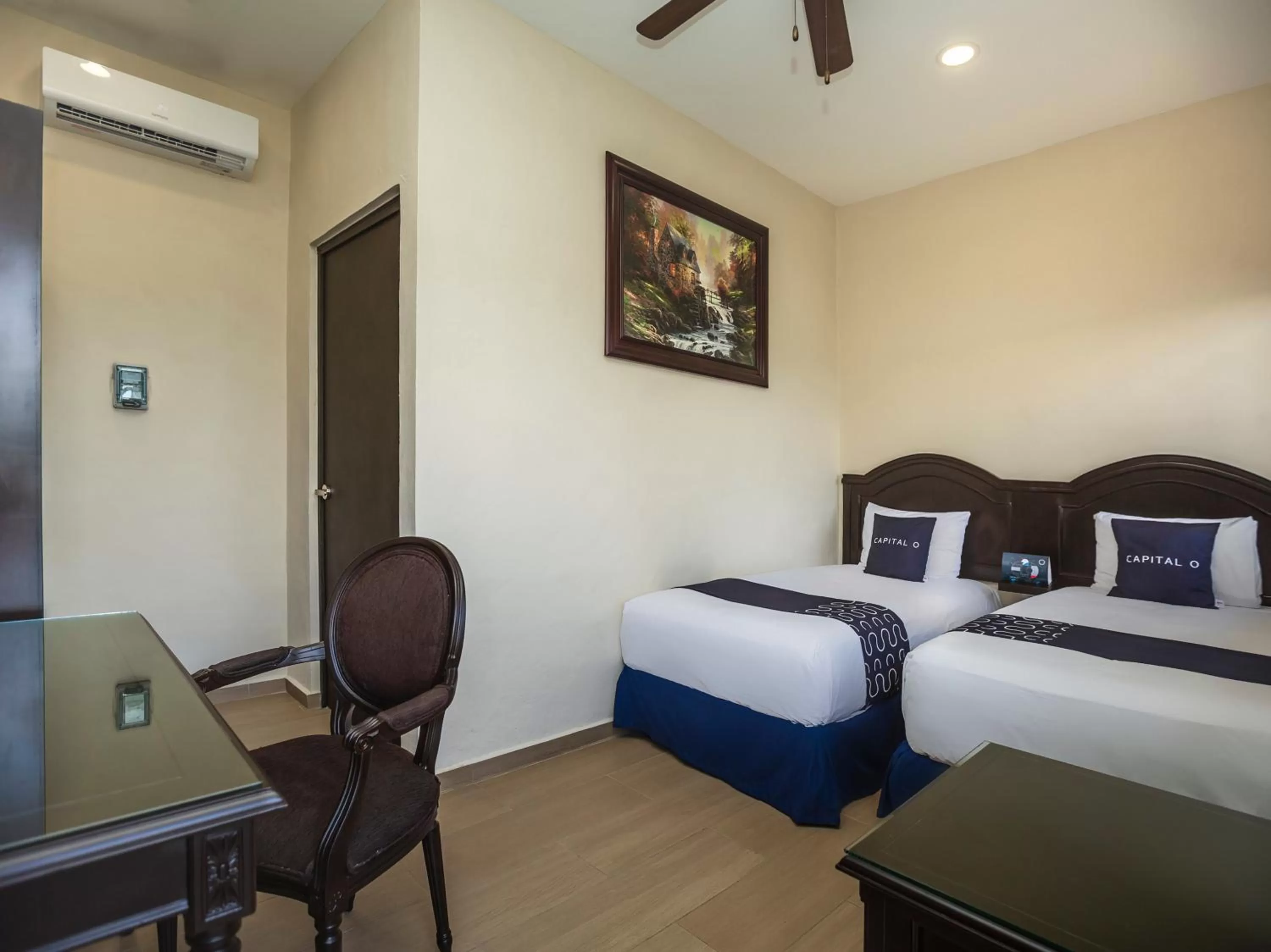 Bedroom, Bed in Woo Rooms Hotel