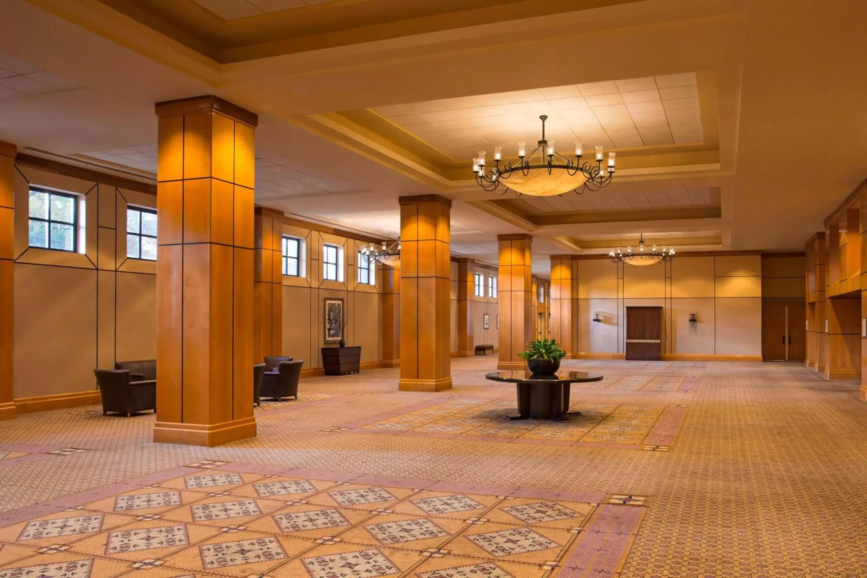 Meeting/conference room, Lobby/Reception in Sheraton Birmingham