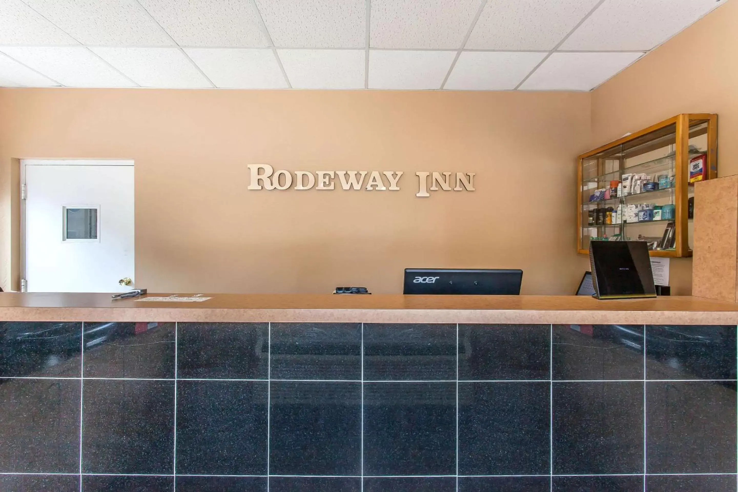 Lobby or reception, Lobby/Reception in Rodeway Inn North