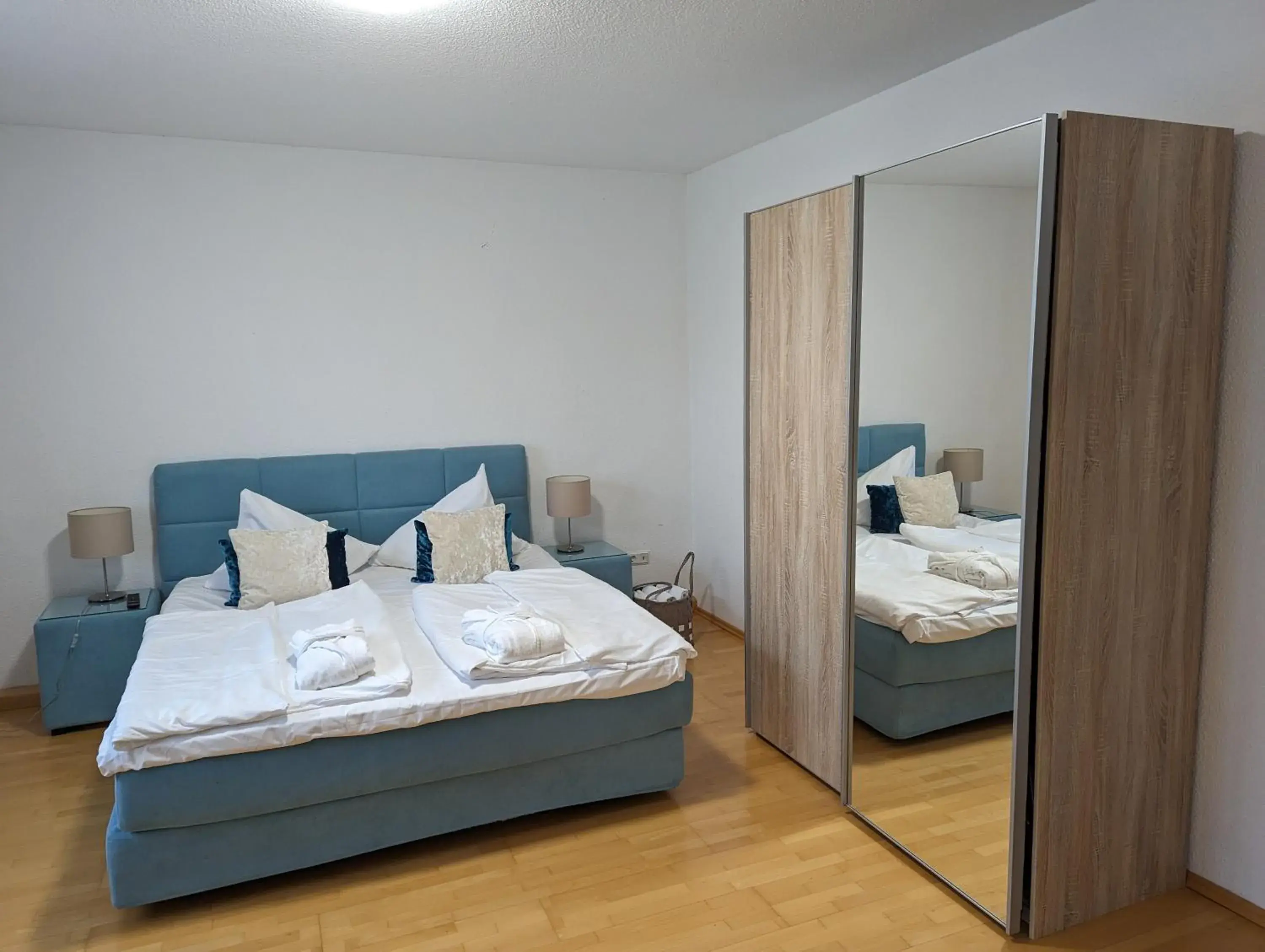 Bedroom, Bed in Göbel`s Hotel Quellenhof
