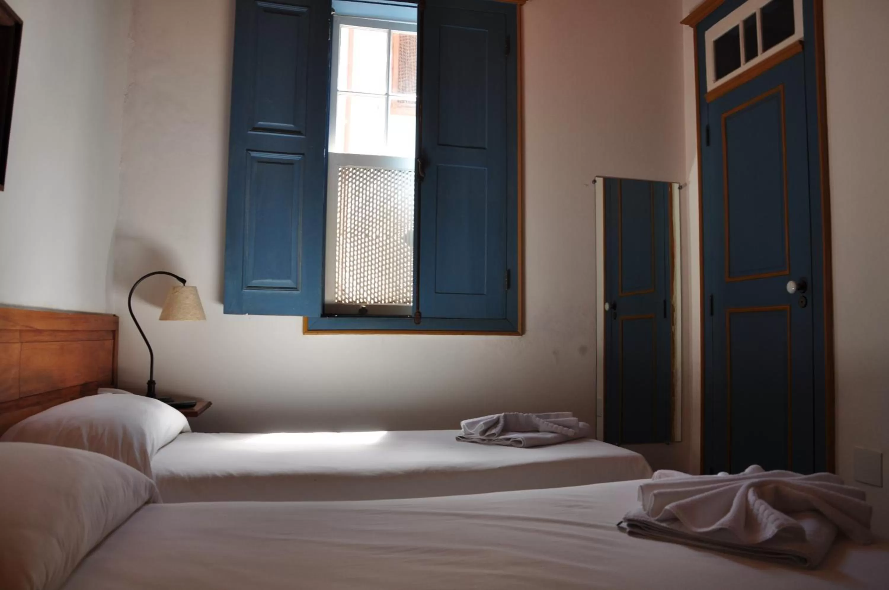 Street view, Bed in Hotel Solar de Maria