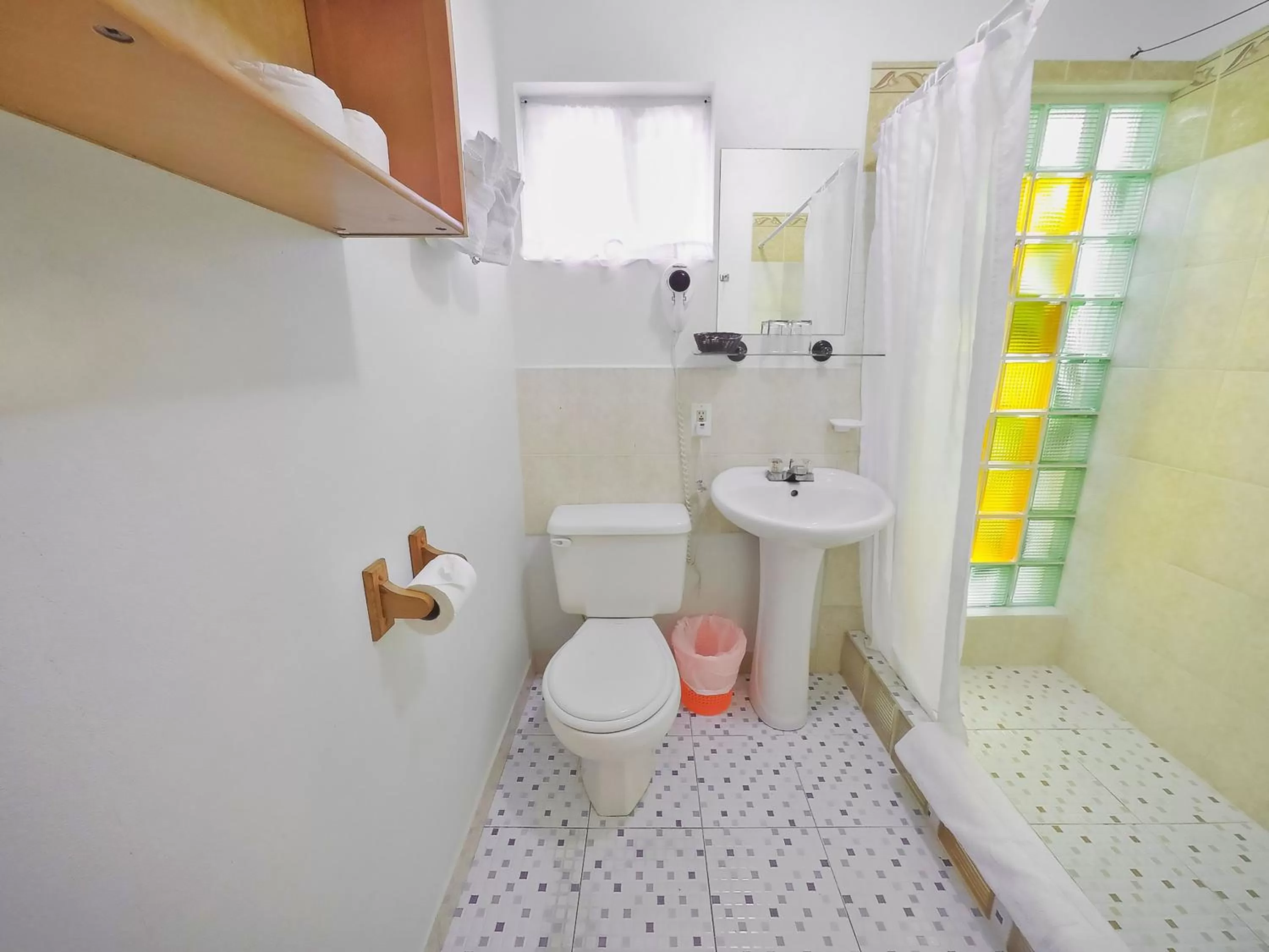 Toilet in Rumors Resort Hotel