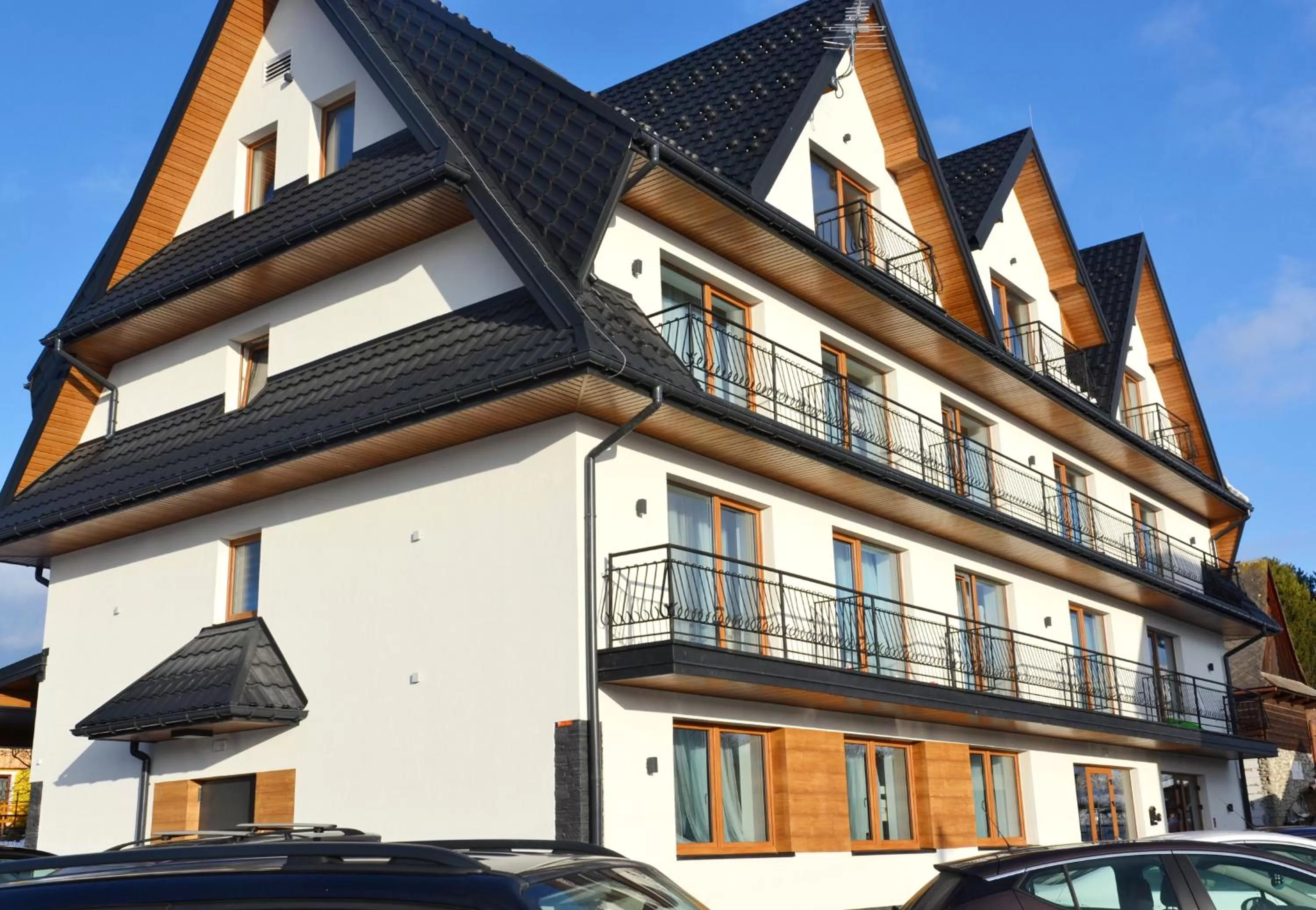 Property building in Willa ŻeglarSki