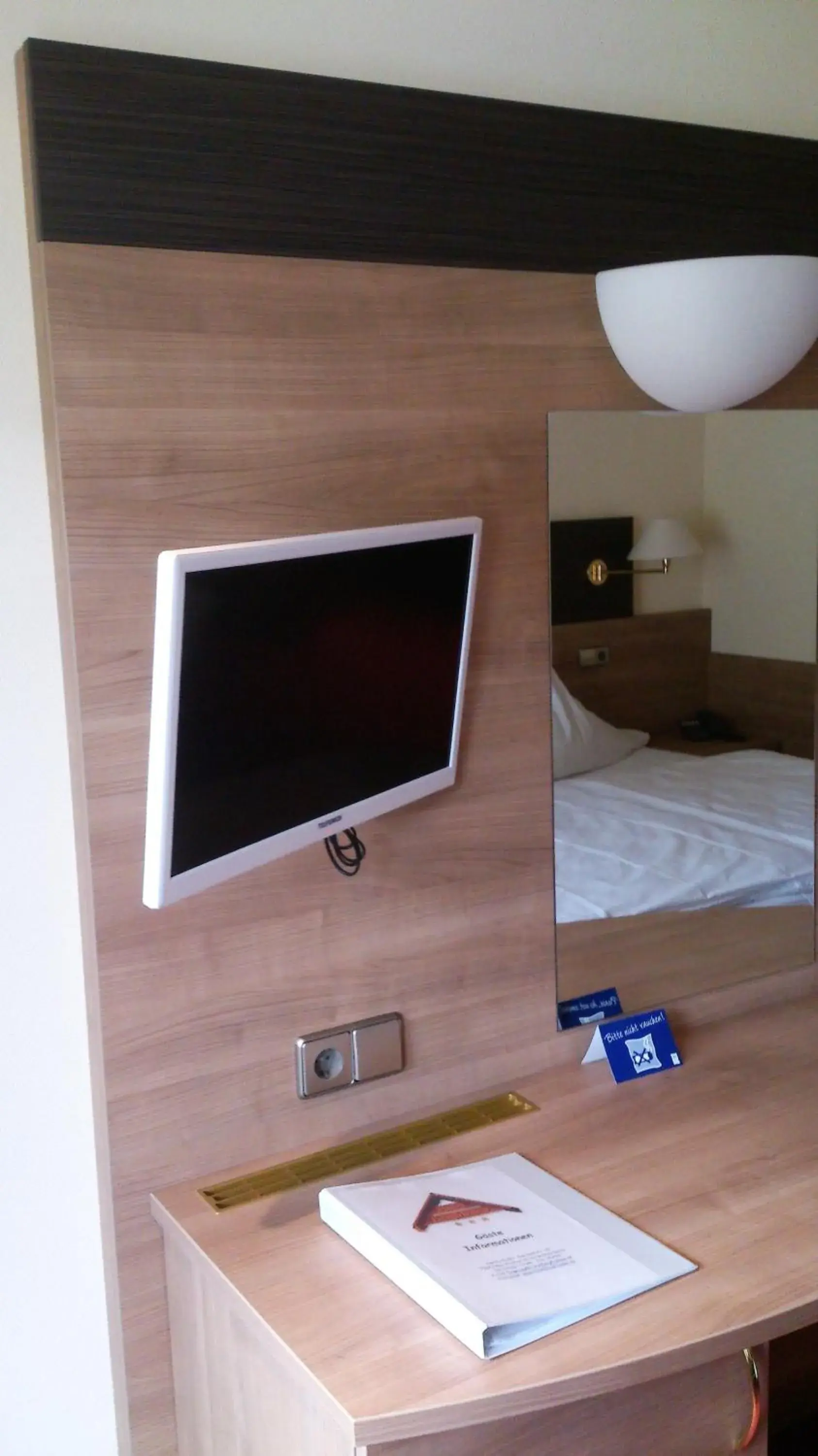 Photo of the whole room, TV/Entertainment Center in Hotel Bergfrieden