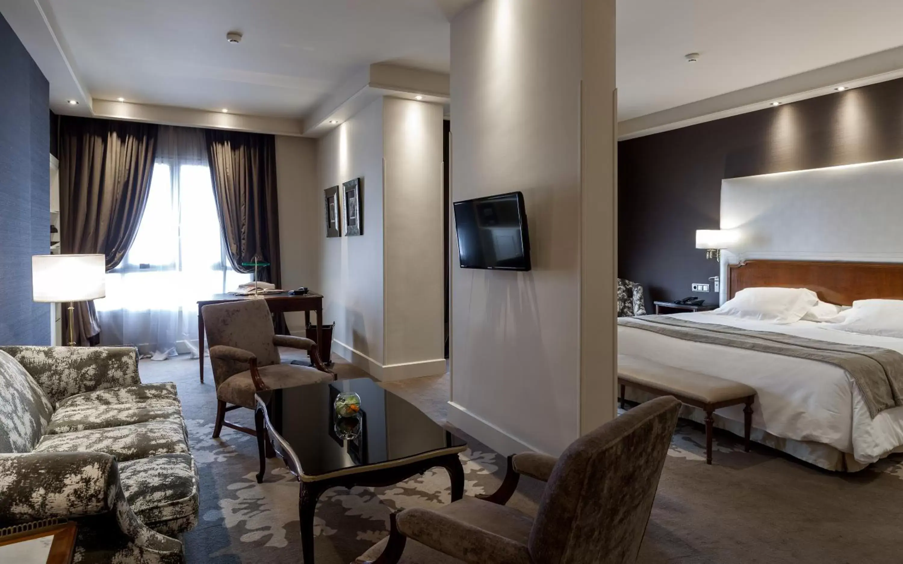 Bedroom in Wellington Hotel & Spa Madrid