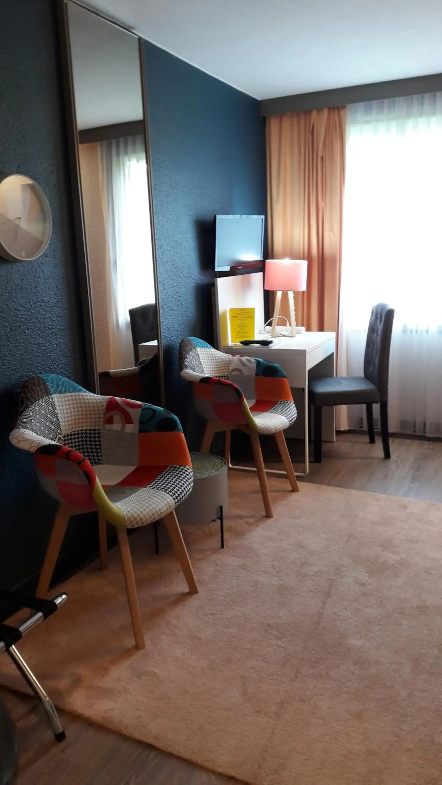 Bedroom, Seating Area in Le Relais Des Chateaux Forts