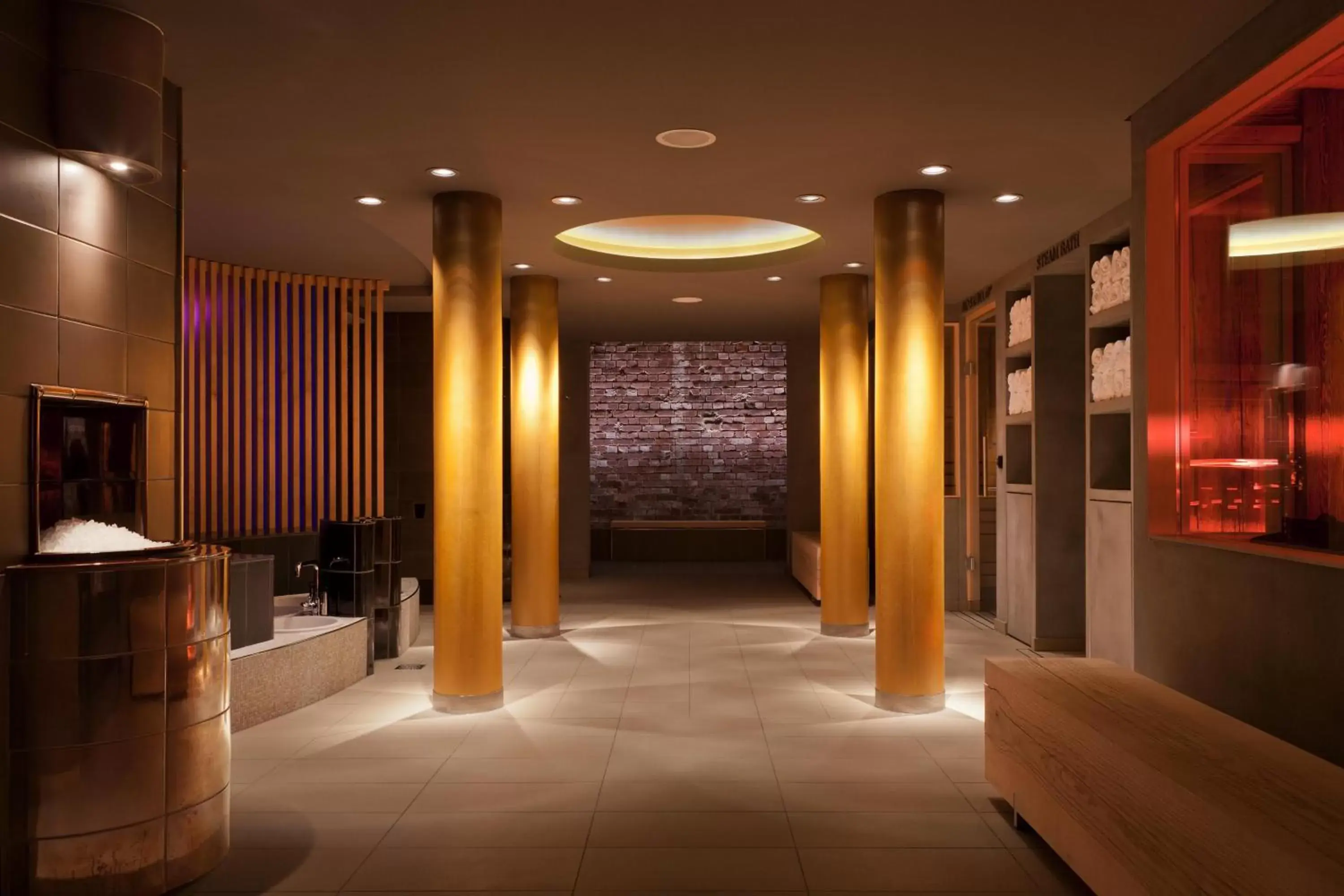 Spa and wellness centre/facilities in Steigenberger Icon Grandhotel Handelshof Leipzig Spa and wellness centre/facilities in Steigenberger Icon Grandhotel Handelshof Leipzig