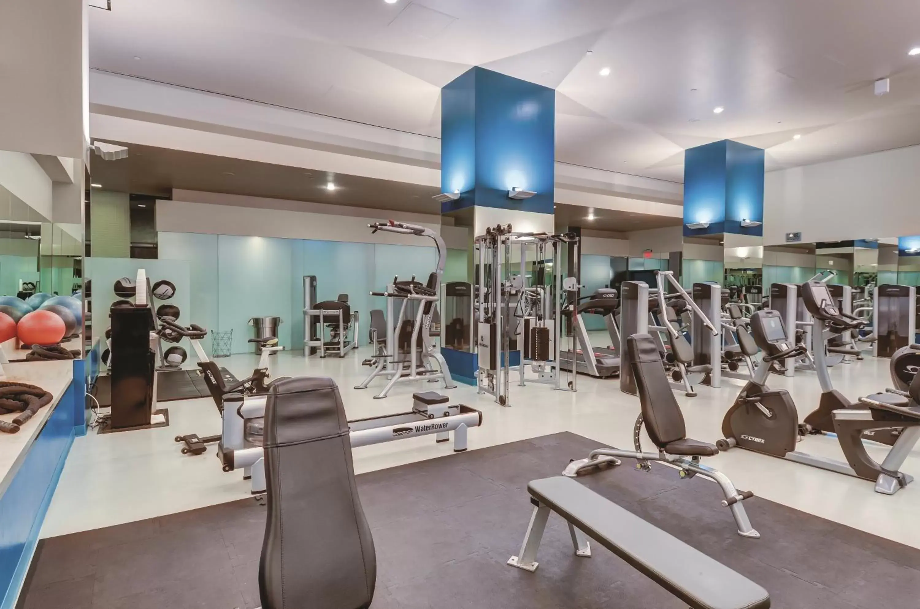 Spa and wellness centre/facilities, Fitness Center/Facilities in Delano Las Vegas at Mandalay Bay