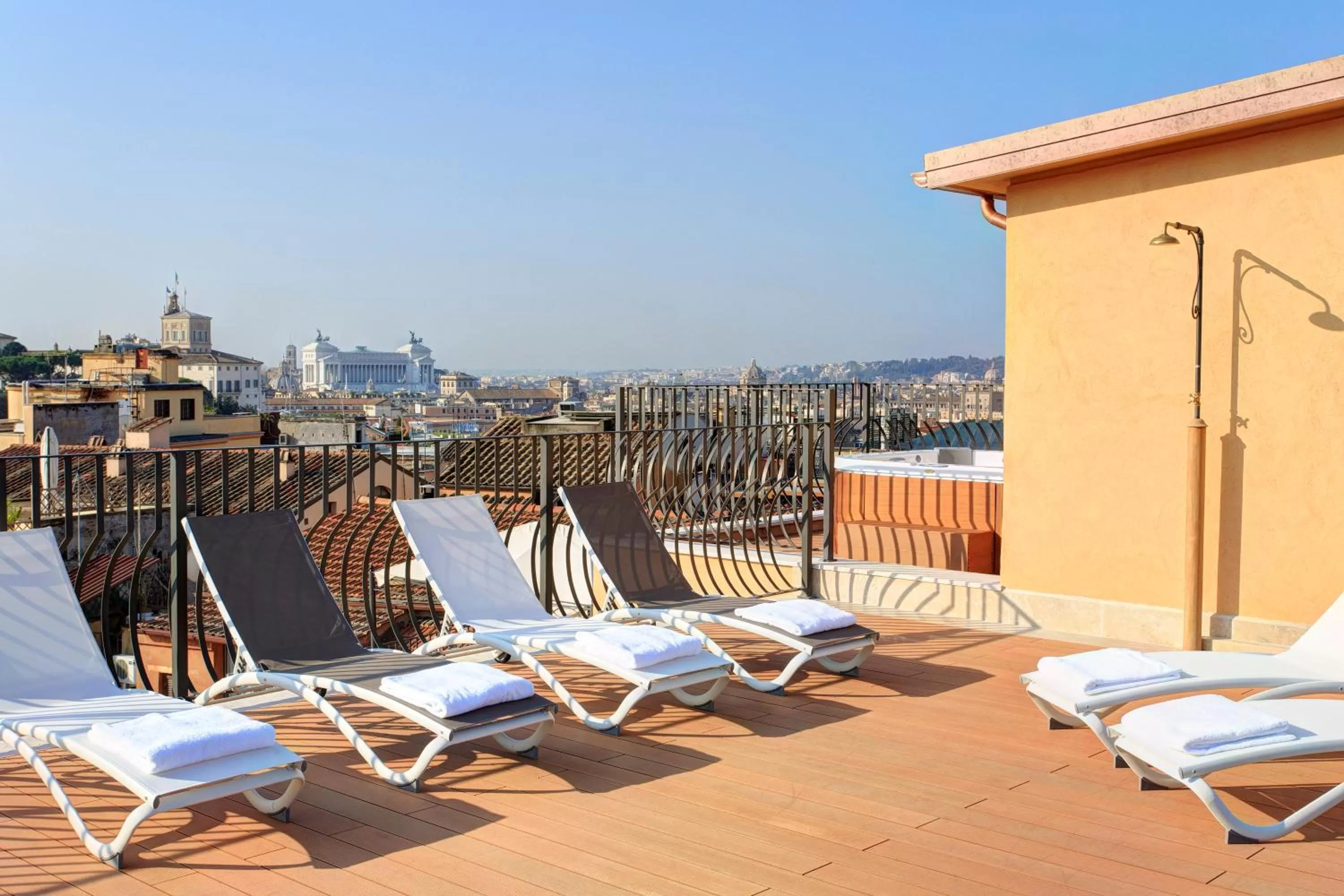 Balcony/Terrace in Hotel Degli Artisti