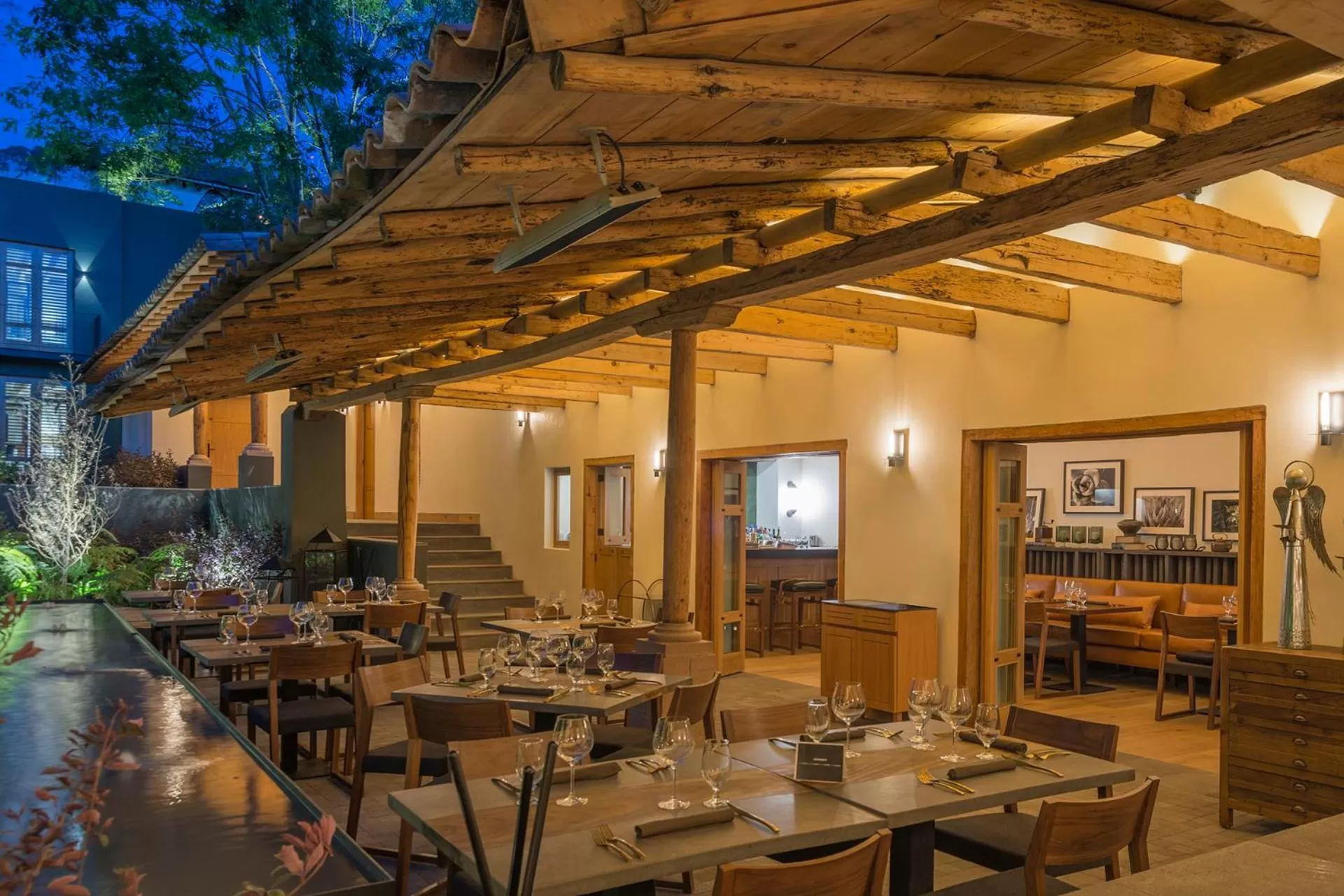 Restaurant/places to eat in La Casa Rodavento