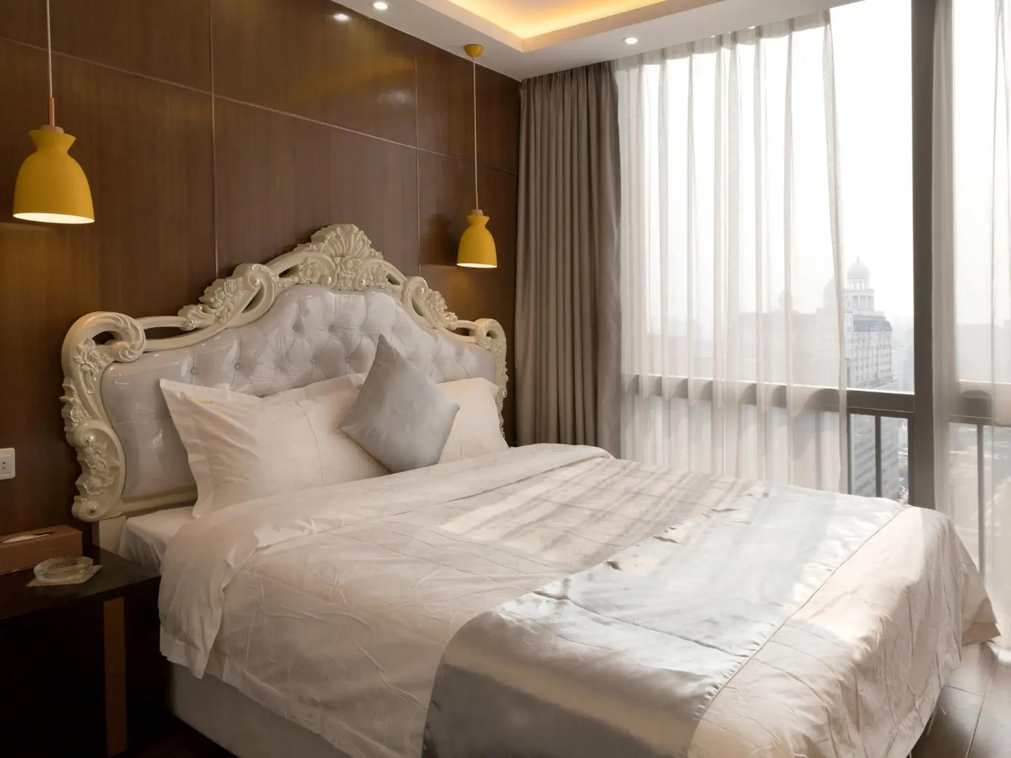 Photo of the whole room, Bed in Pengman Beijing Rd. A-mall Apartment
