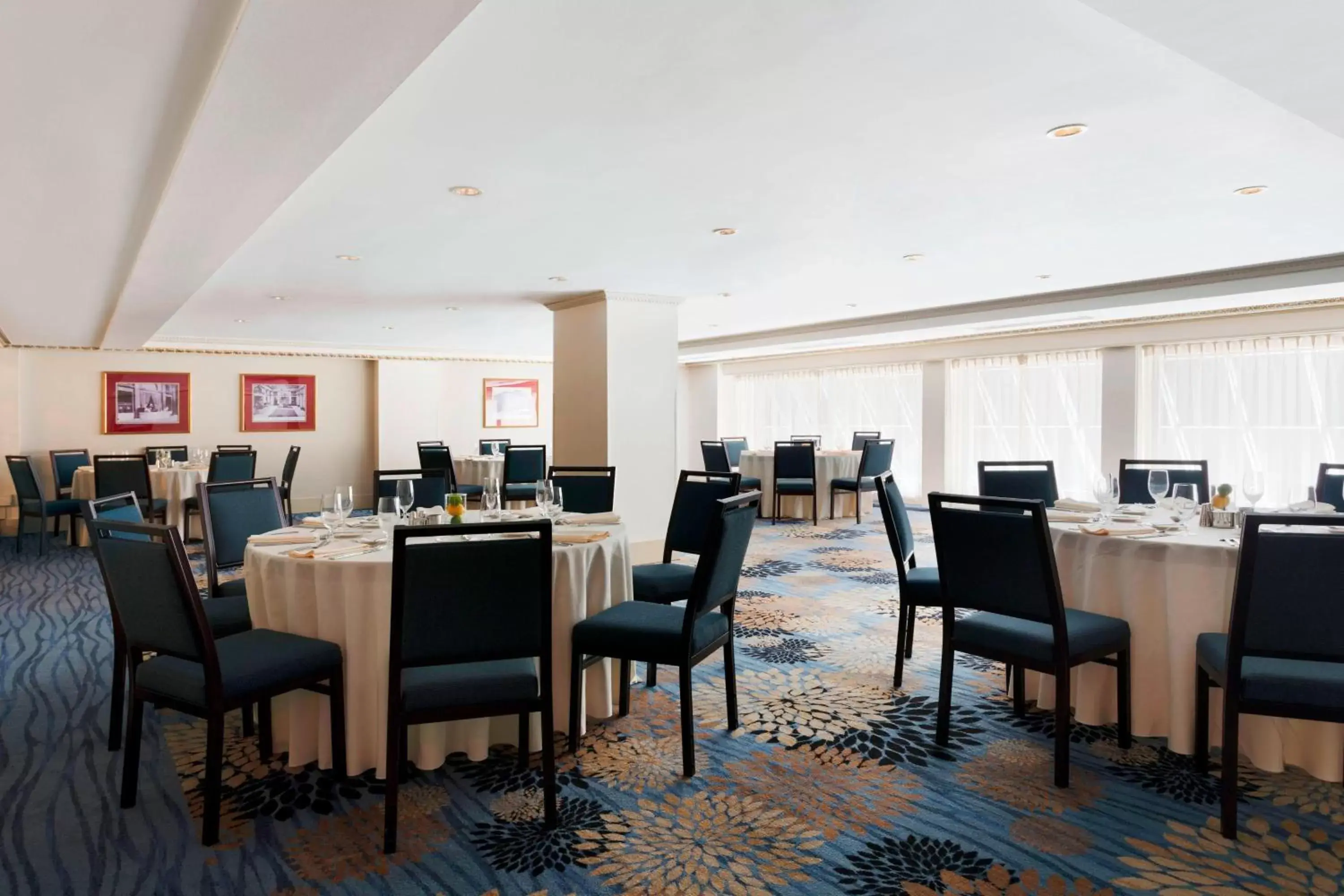 Meeting/conference room, Restaurant/Places to Eat in The Westin Great Southern Columbus