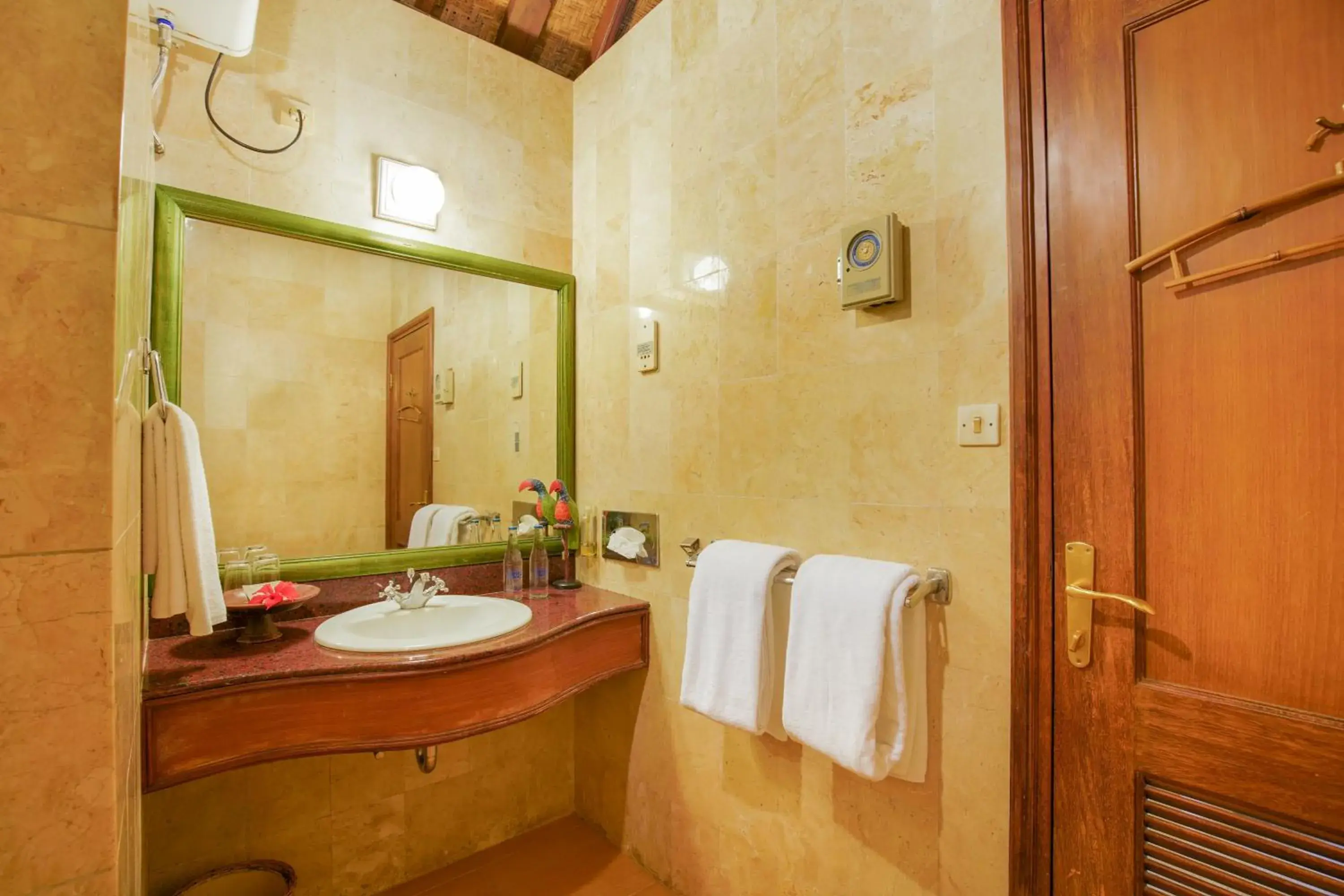 Bathroom in Villa Chempaka Hotel