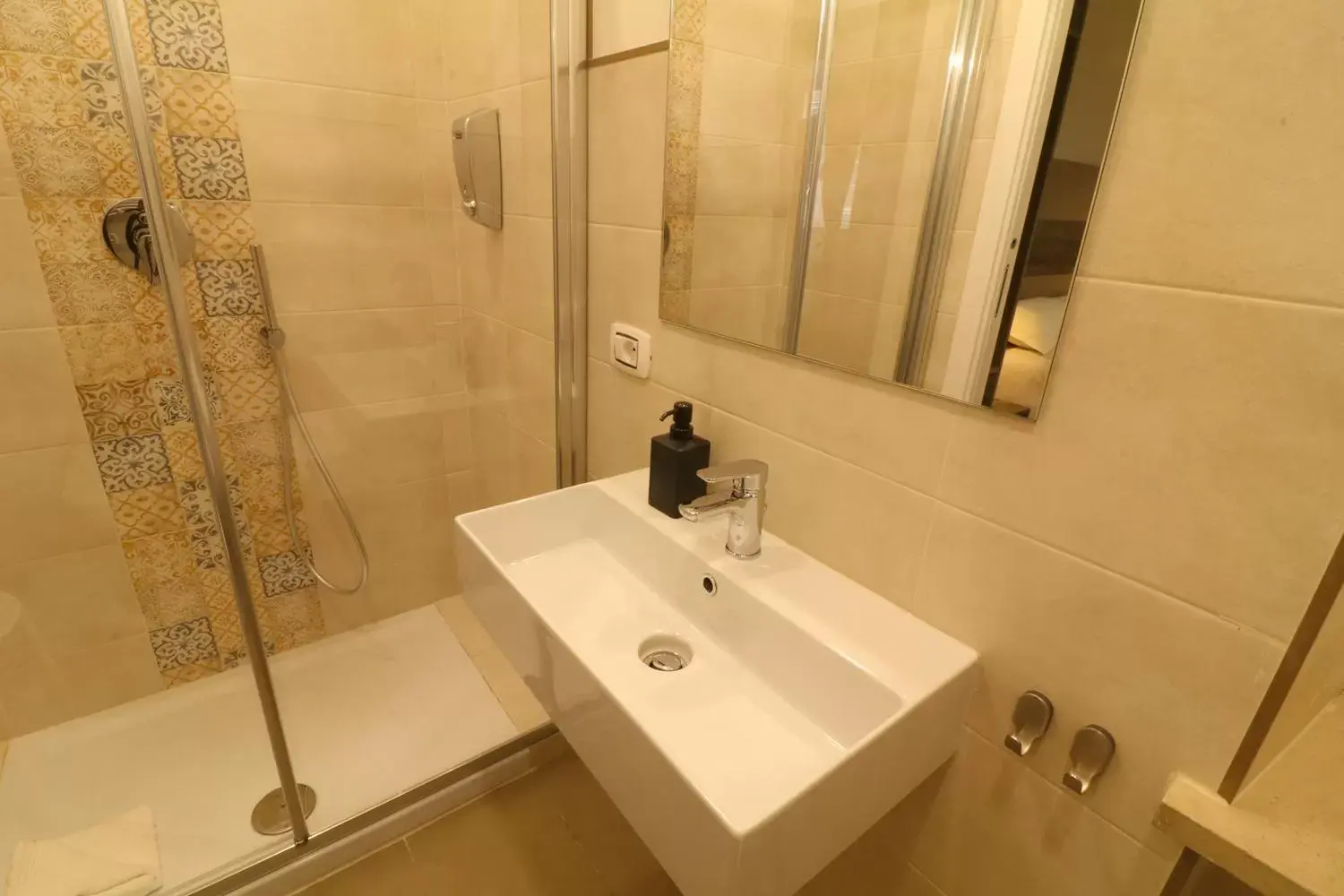 Shower, Bathroom in BorgoNove