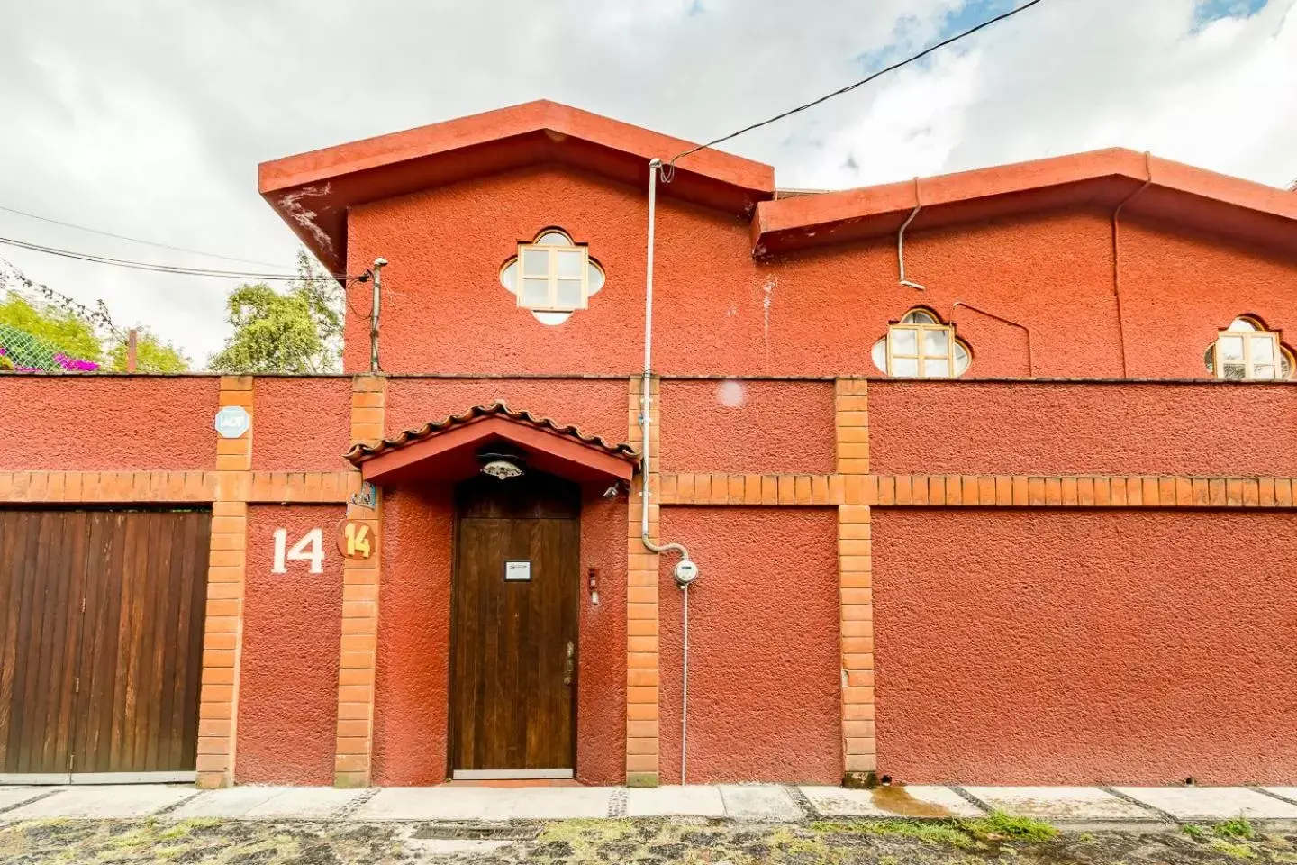 Facade/entrance, Property Building in La Casita de Coyoacán