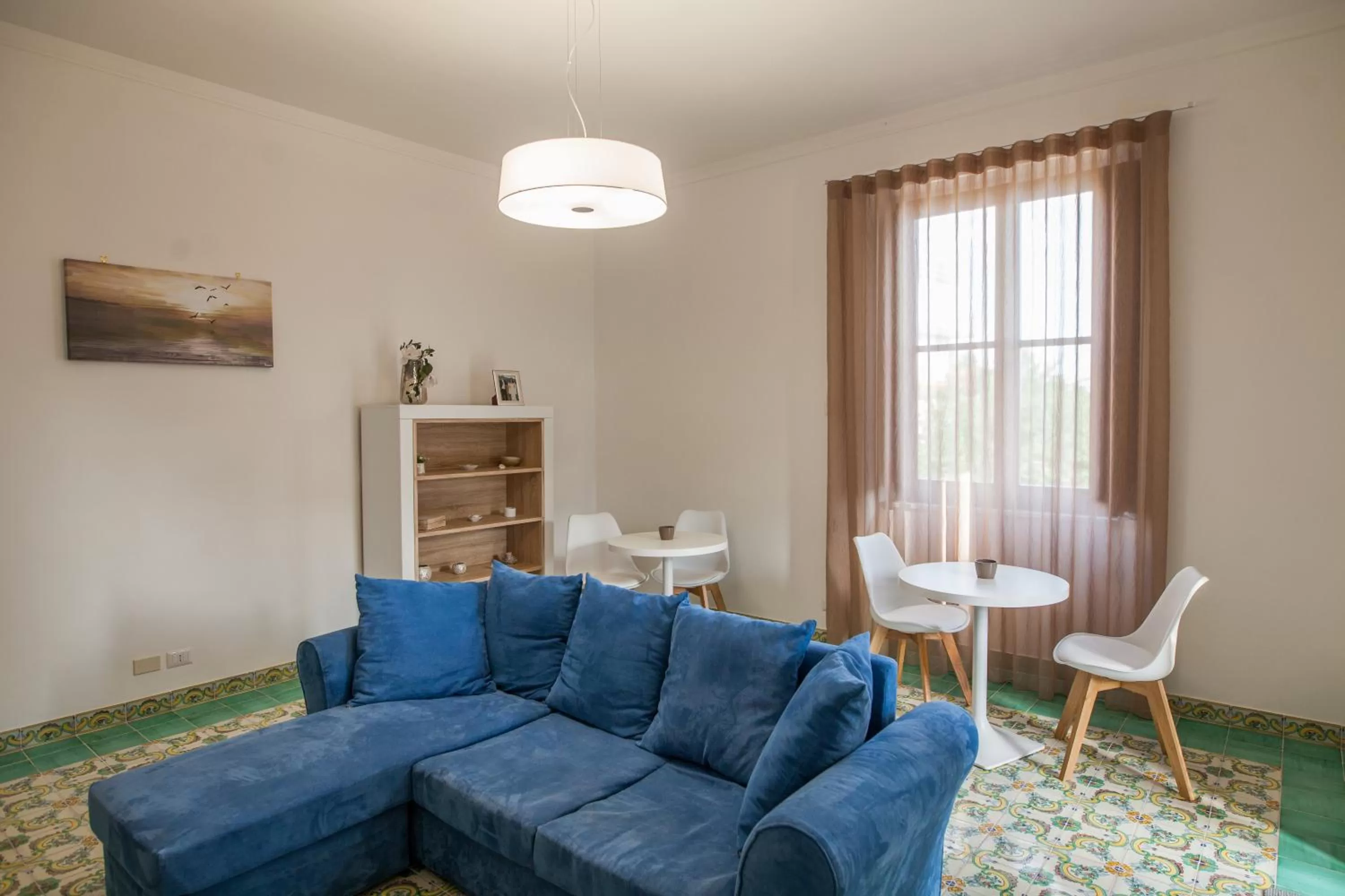 Internal: Not applicable to any particular room in Le Oreadi