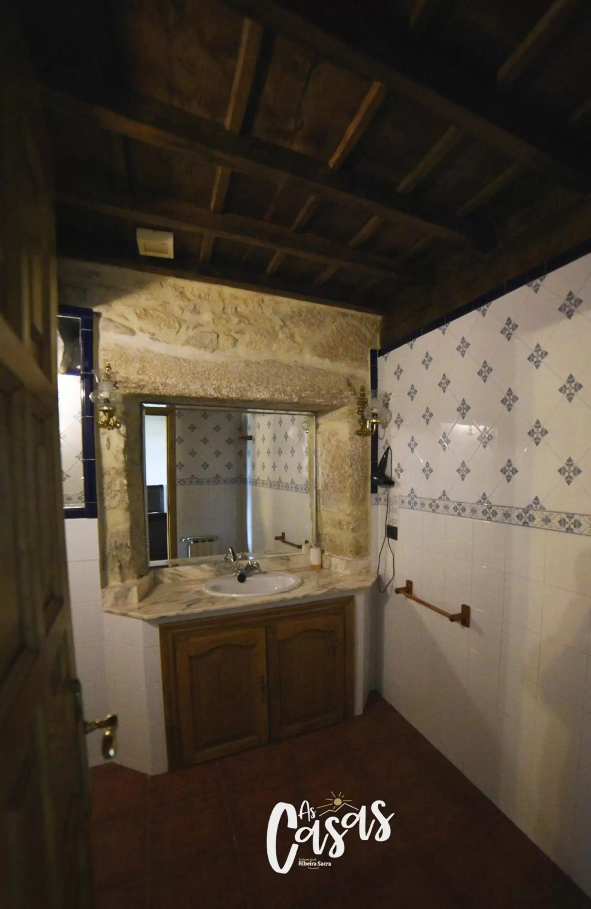 Bathroom in As Casas Ribeira Sacra