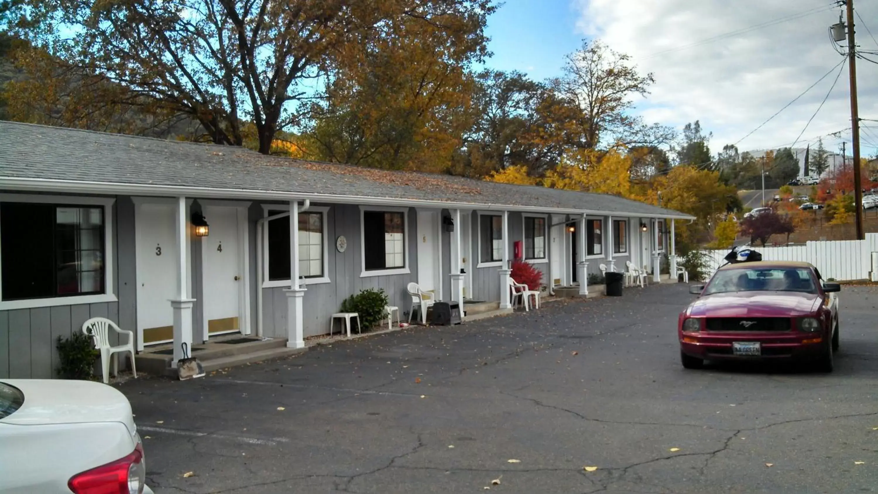 Facade/entrance, Property Building in Mother Lode Lodge