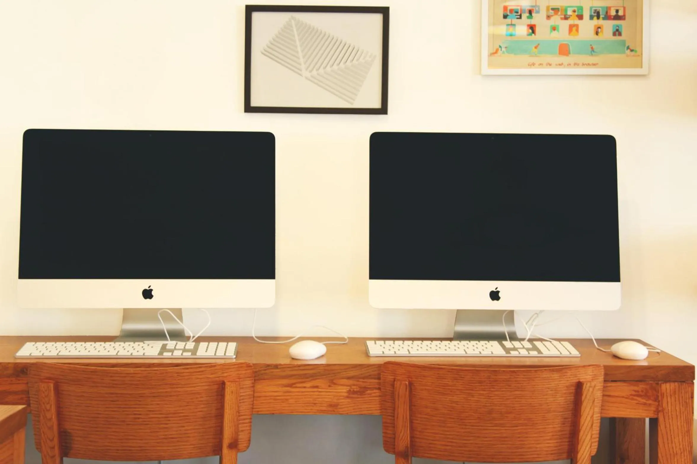 Business facilities in Bloomrooms @ Link Road