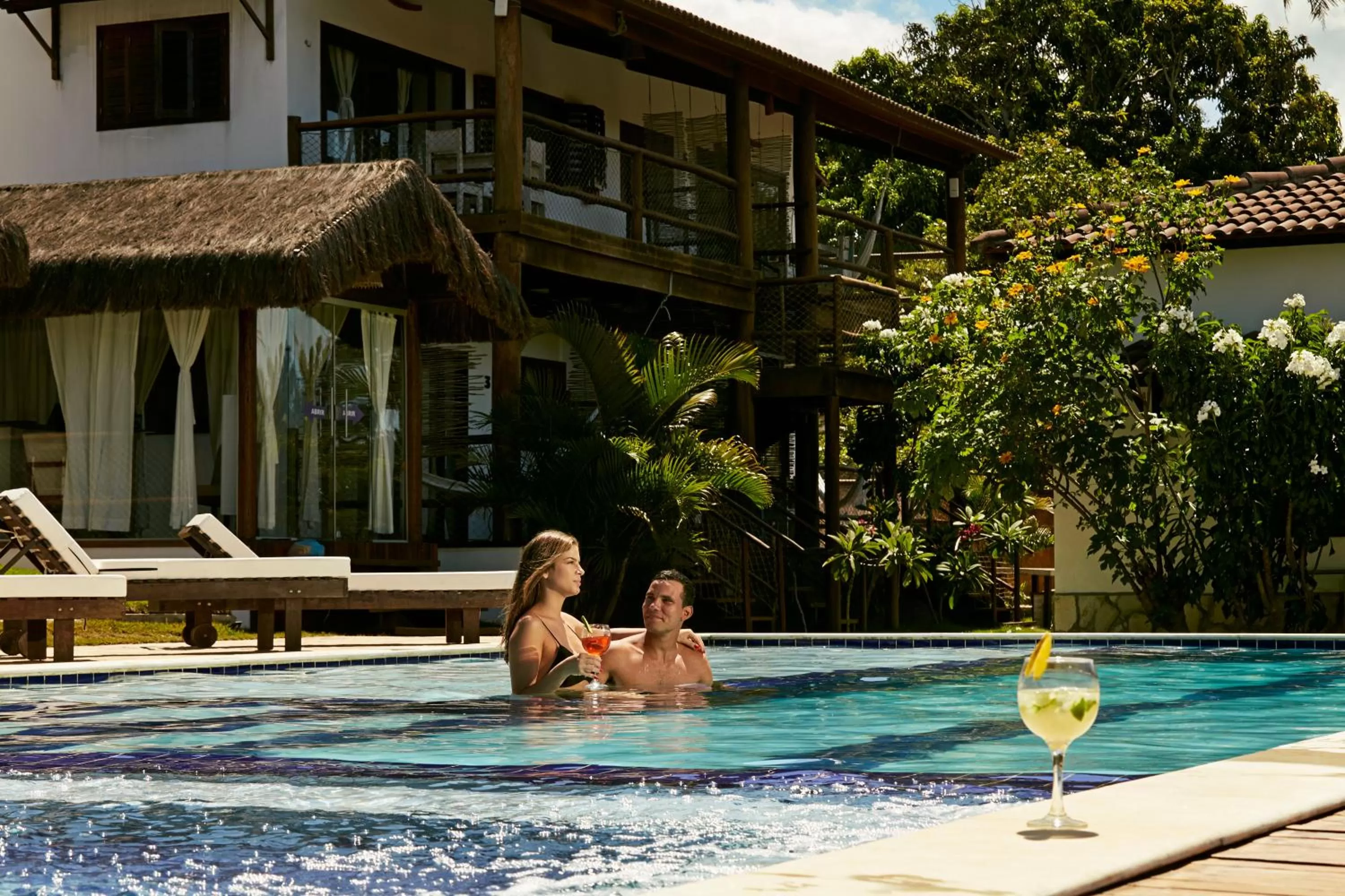 Swimming pool in Vila Emanuelle Pousada Boutique