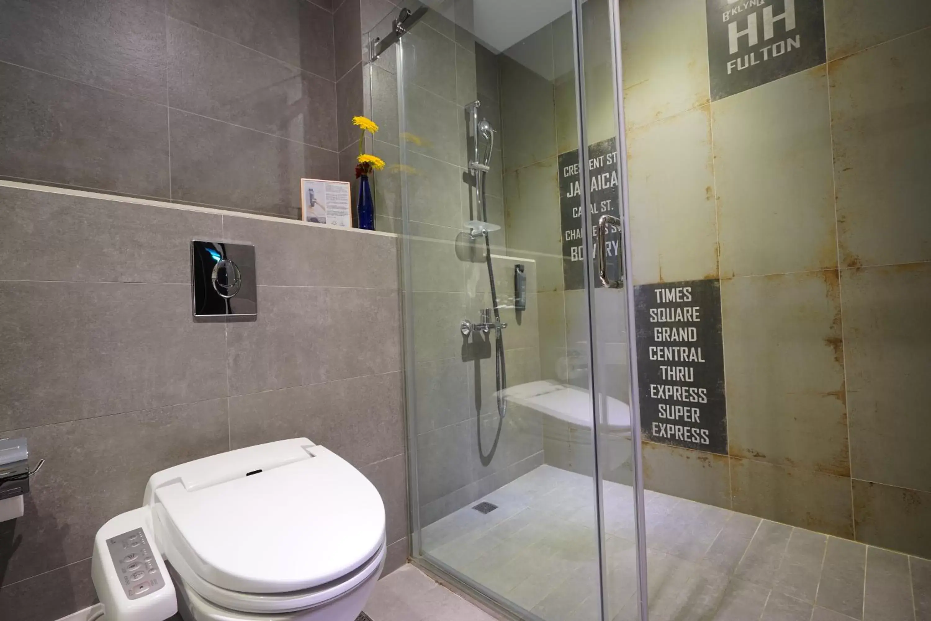 Shower, Bathroom in 3 Door Hotel