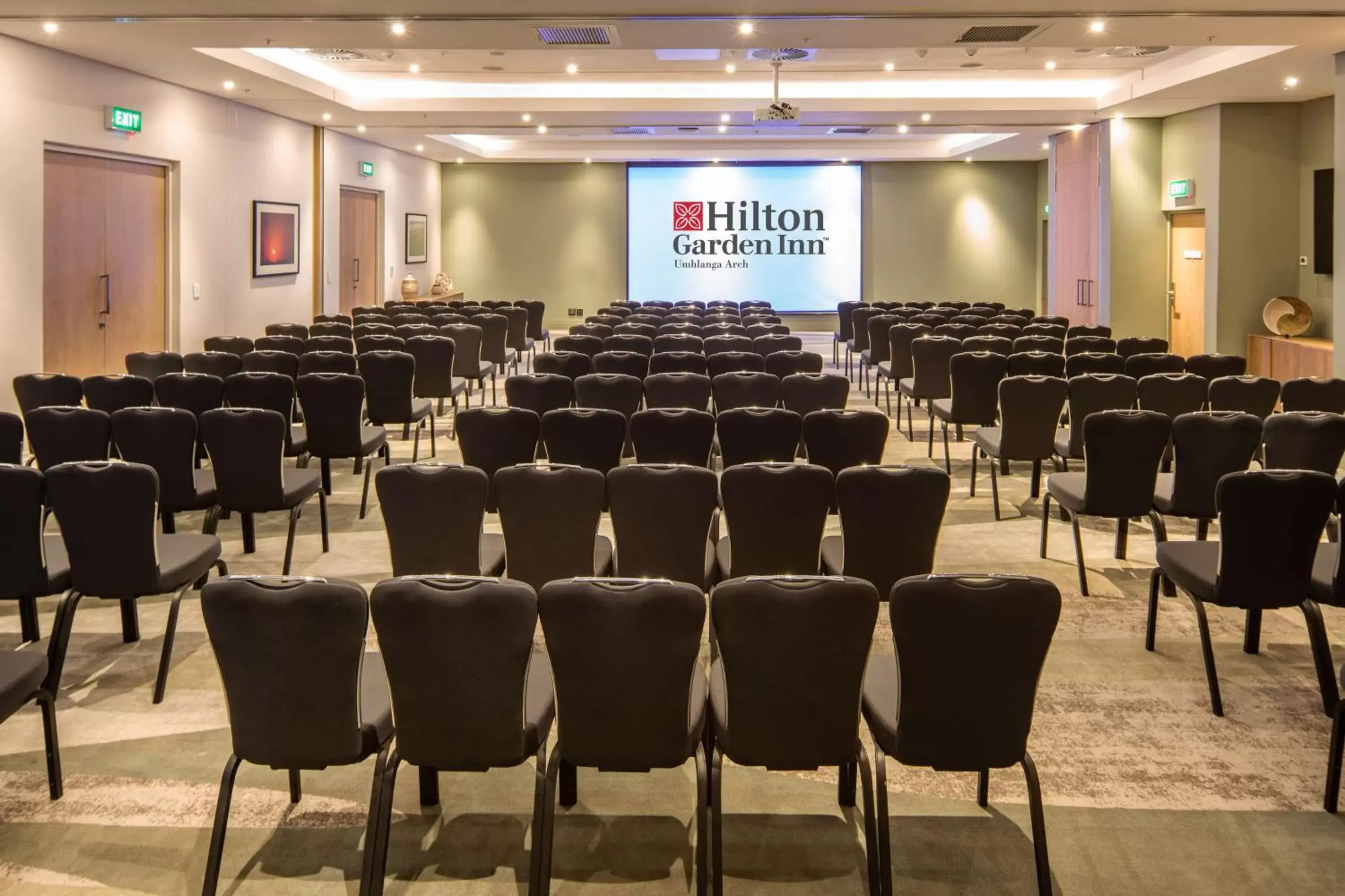 Meeting/conference room in Hilton Garden Inn Umhlanga Arch