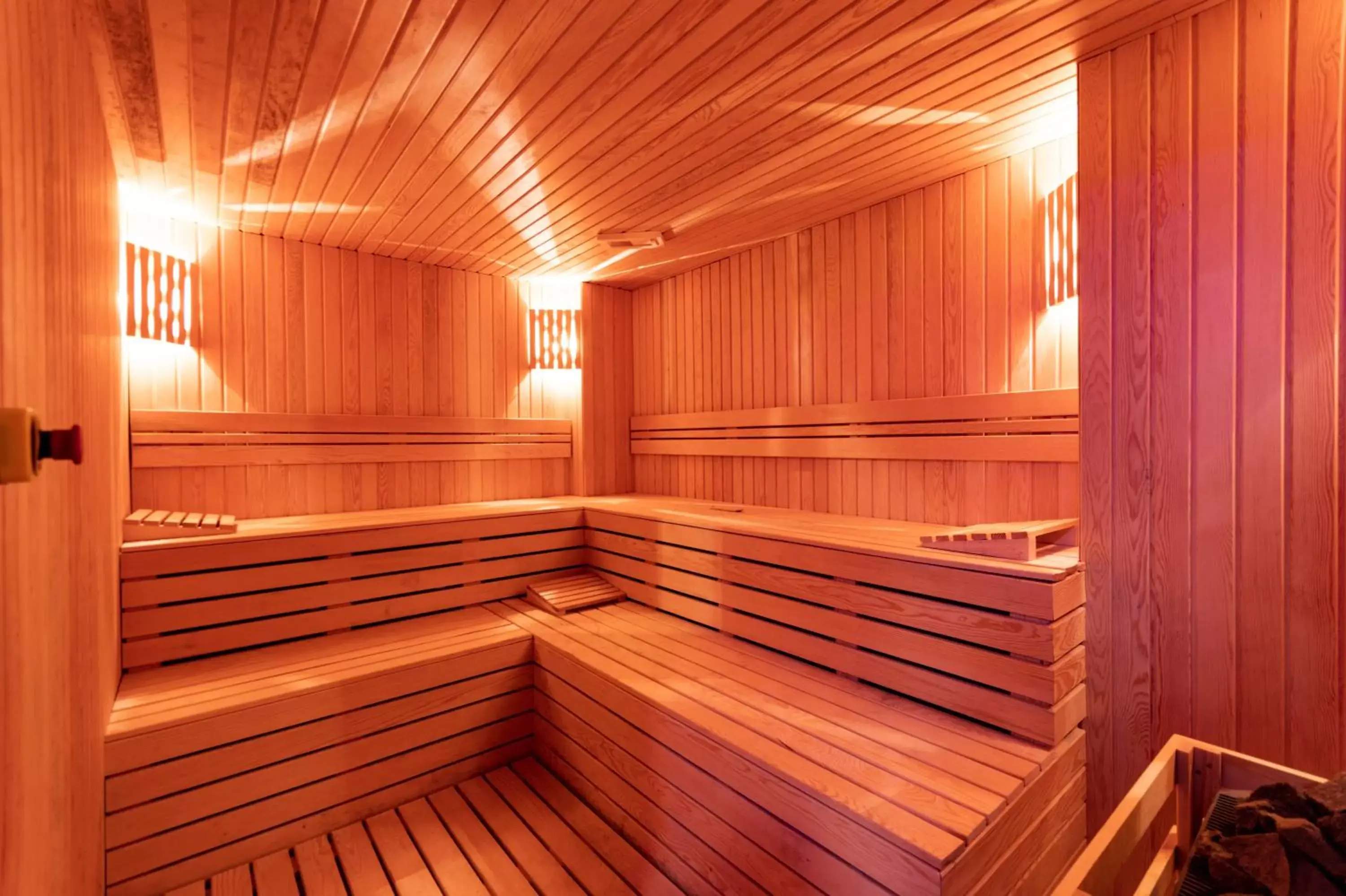 Sauna in Antusa Design Hotel & Spa