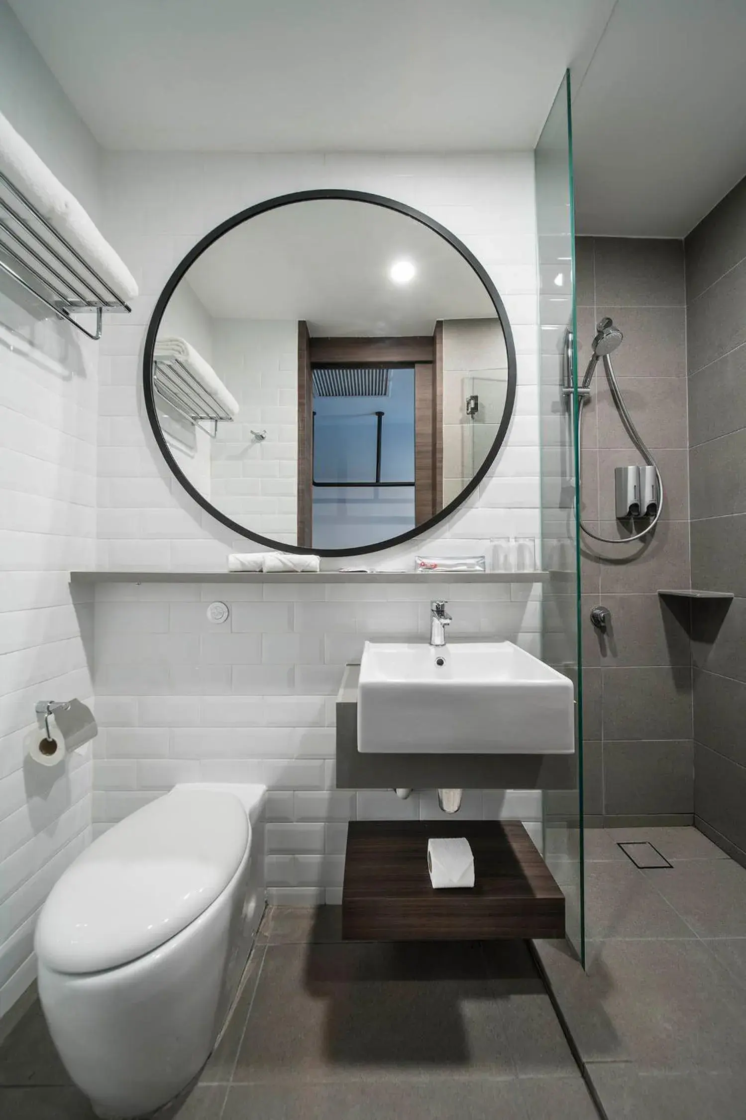 Shower, Bathroom in Travelodge Chinatown Kuala Lumpur
