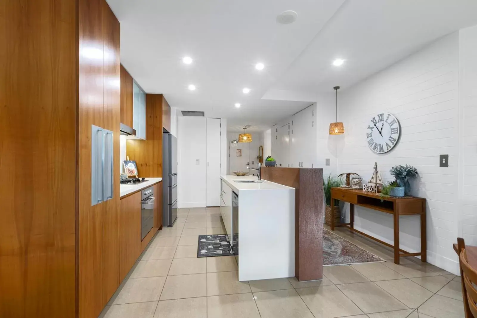 Kitchen or kitchenette, Kitchen/Kitchenette in Cotton Beach Resort - Tweed Coast Holidays ®