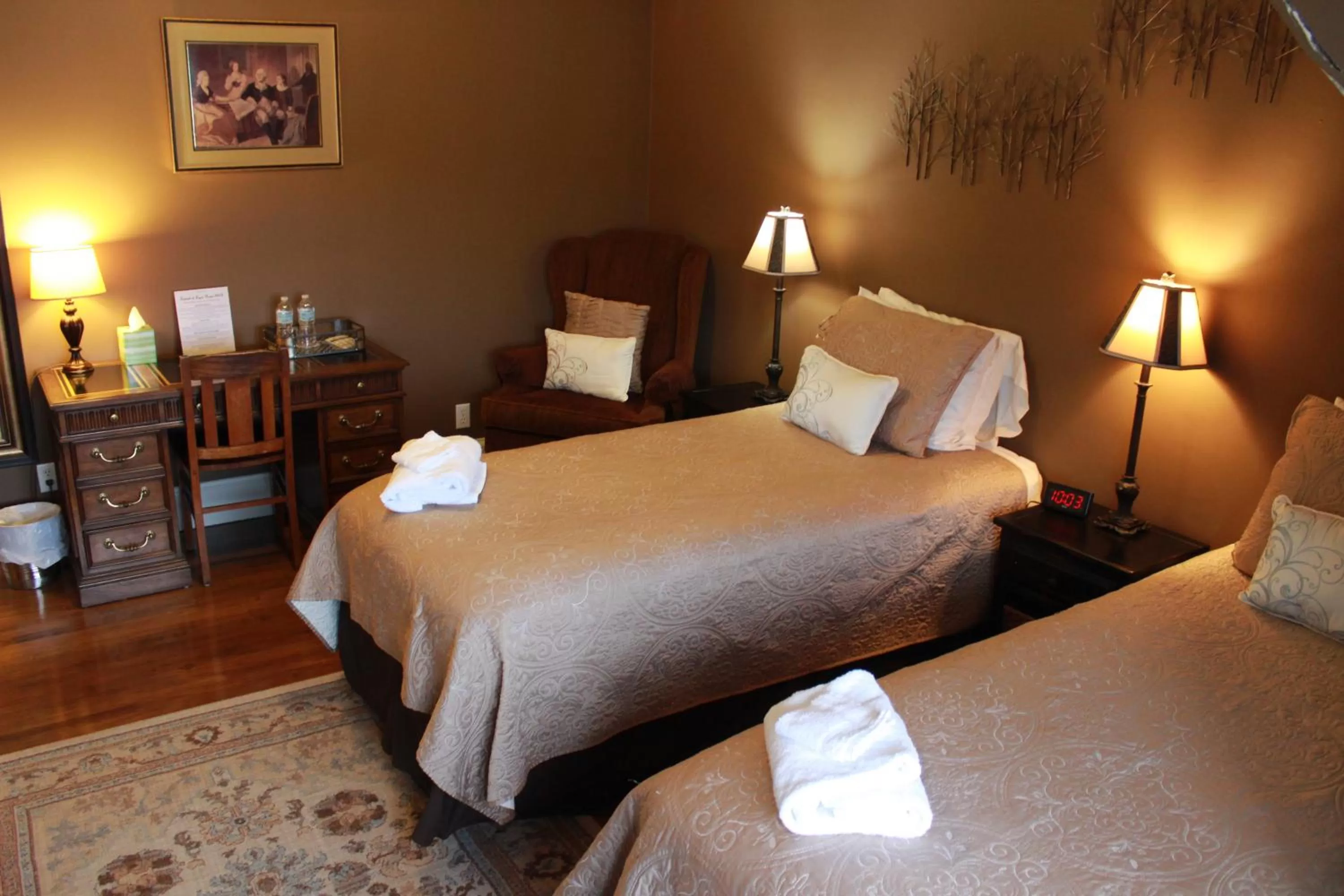 Bed in Leonard at Logan House