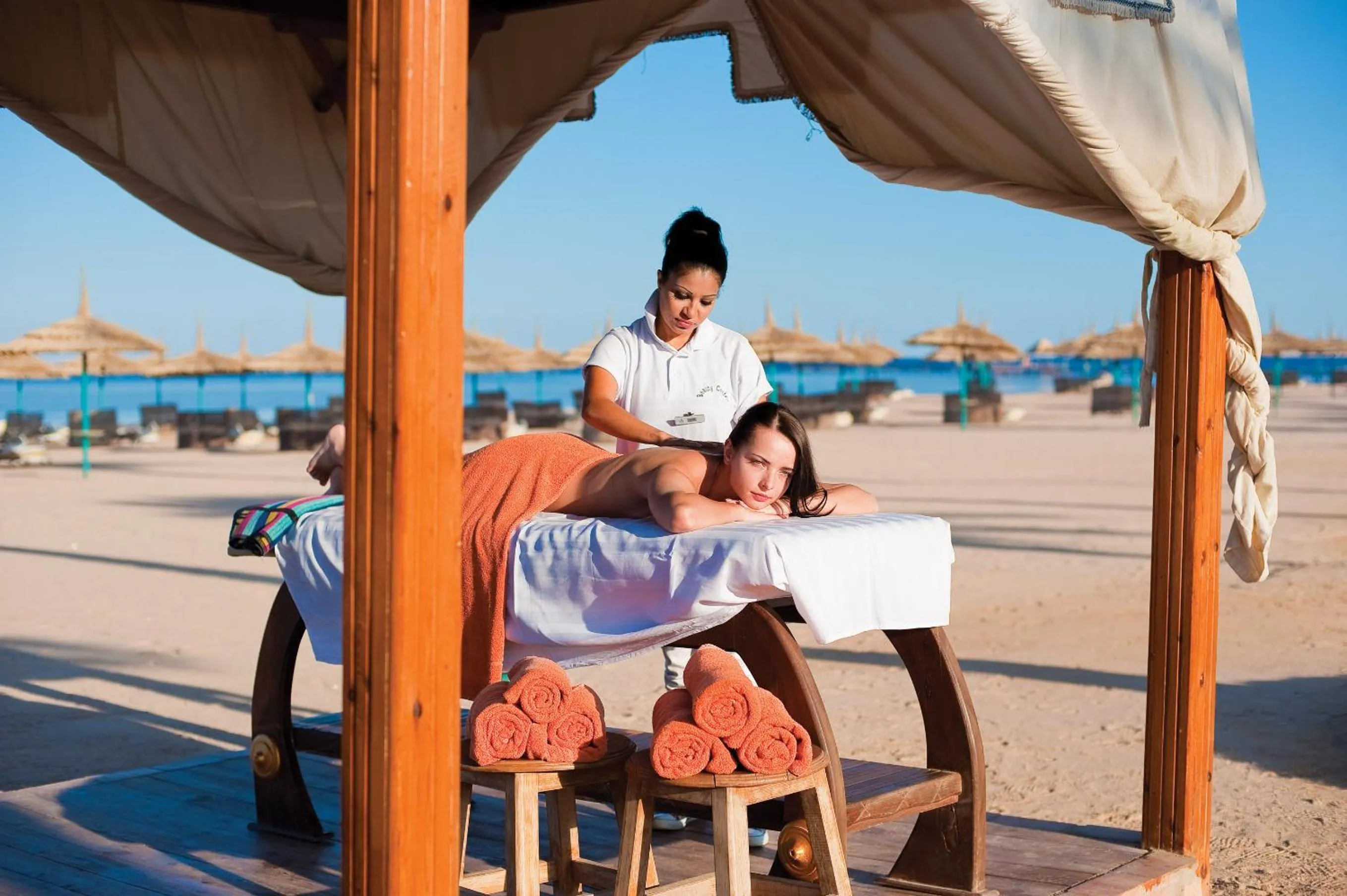 Massage in Amwaj Oyoun Resort