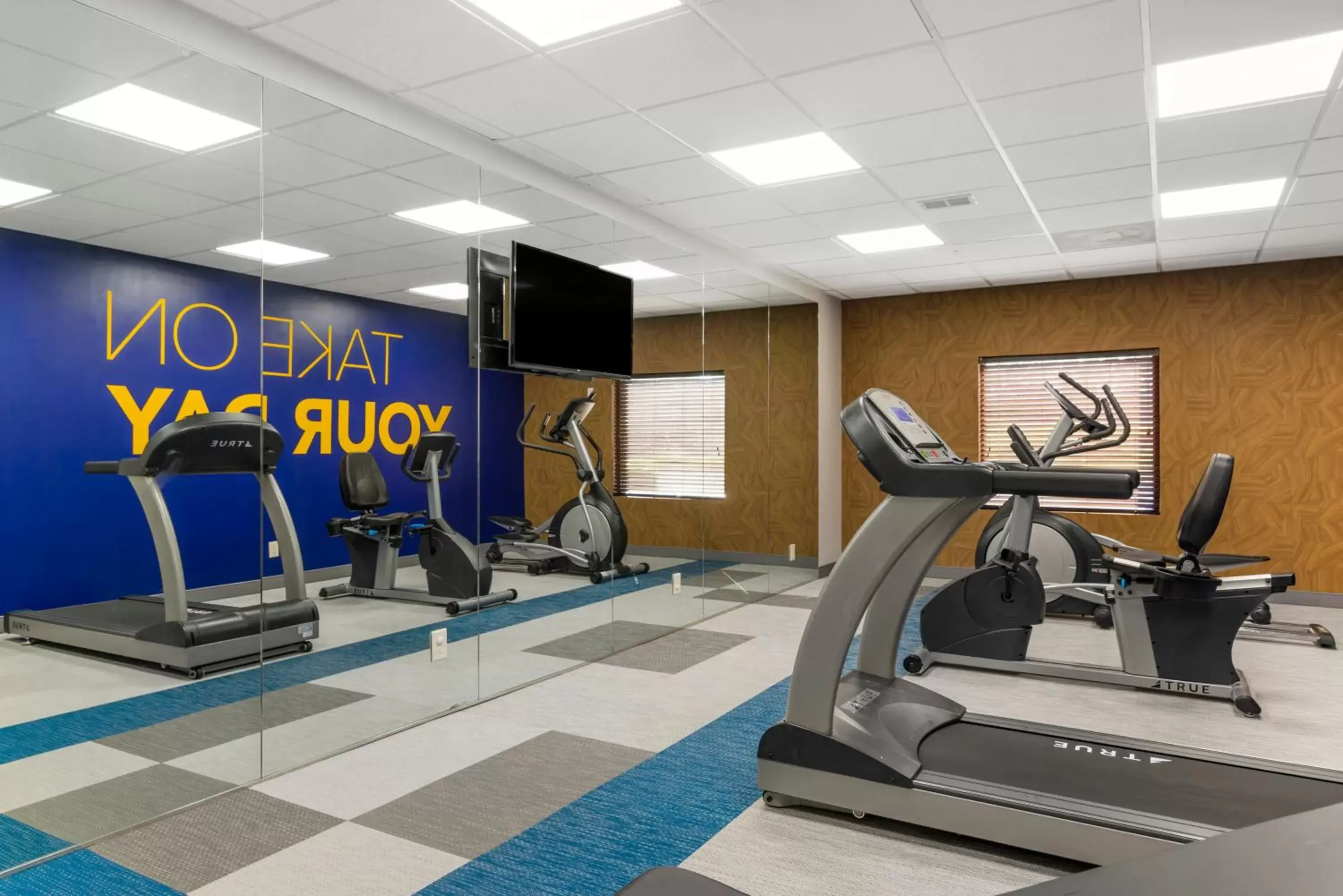 Fitness centre/facilities, Fitness Center/Facilities in Comfort Suites Atlanta Airport