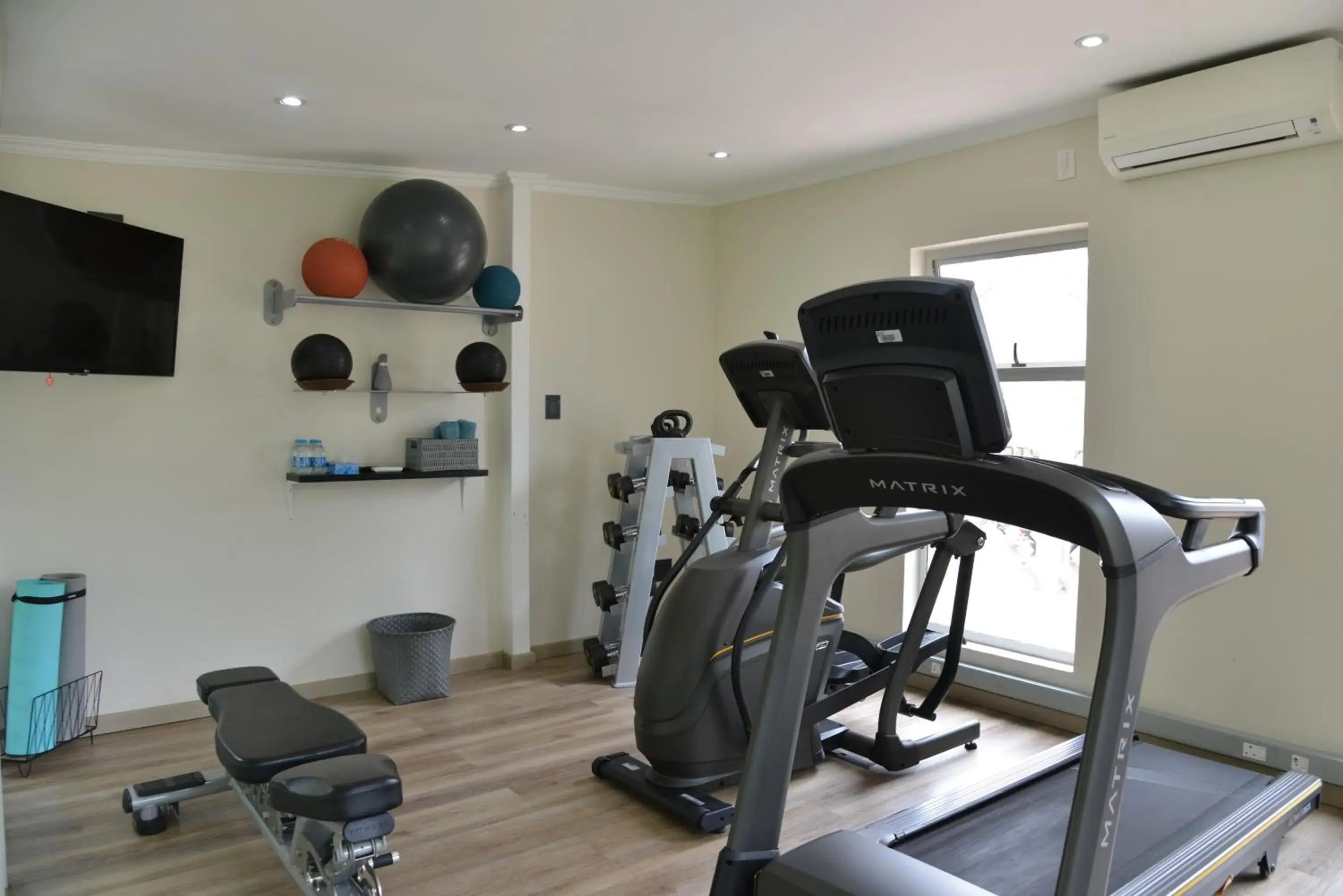 Fitness centre/facilities, Fitness Center/Facilities in Courtyard Hotel Sandton
