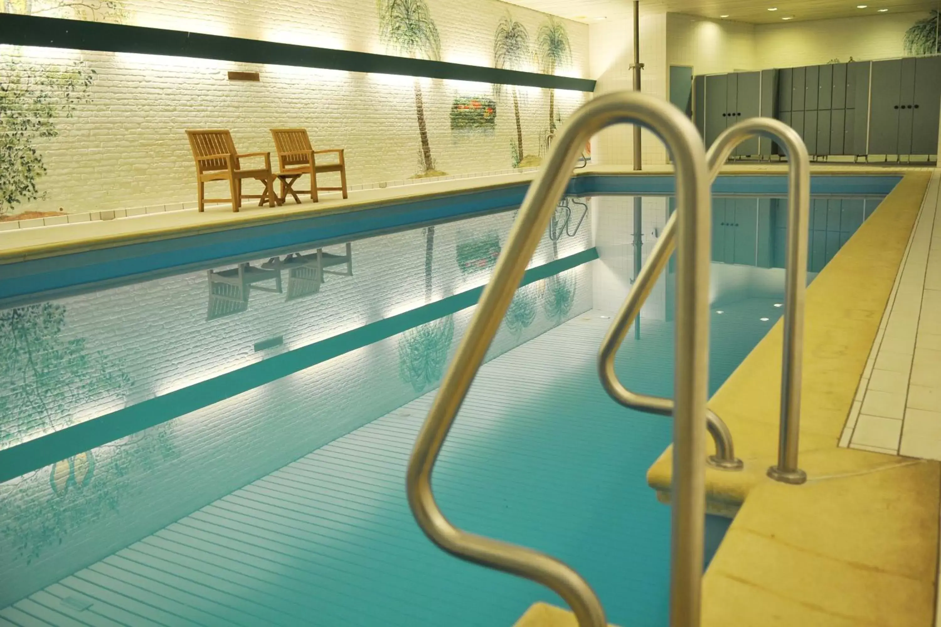 Swimming Pool in Fletcher Hotel Restaurant De Wipselberg-Veluwe