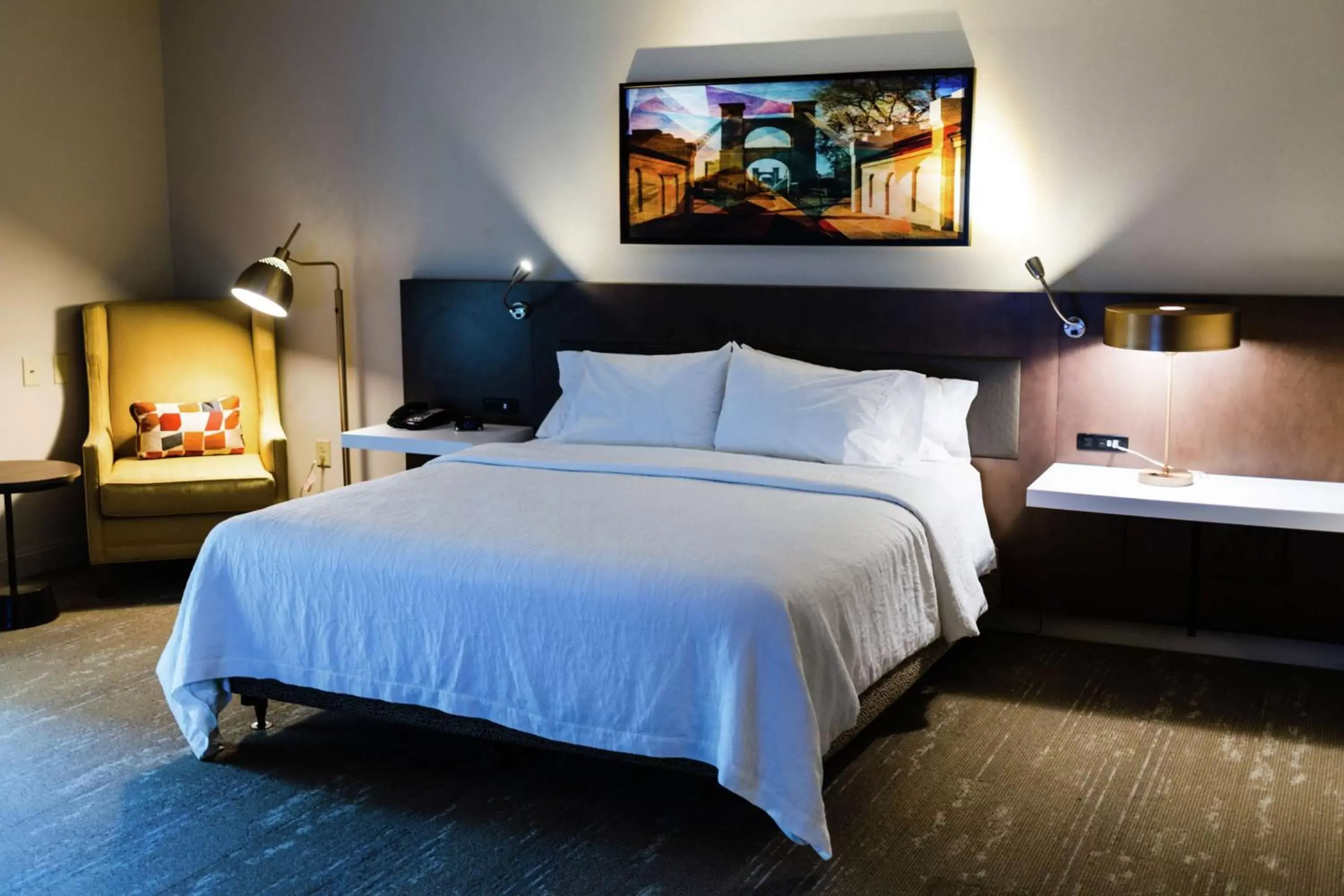 Bed in Hilton Garden Inn Waco